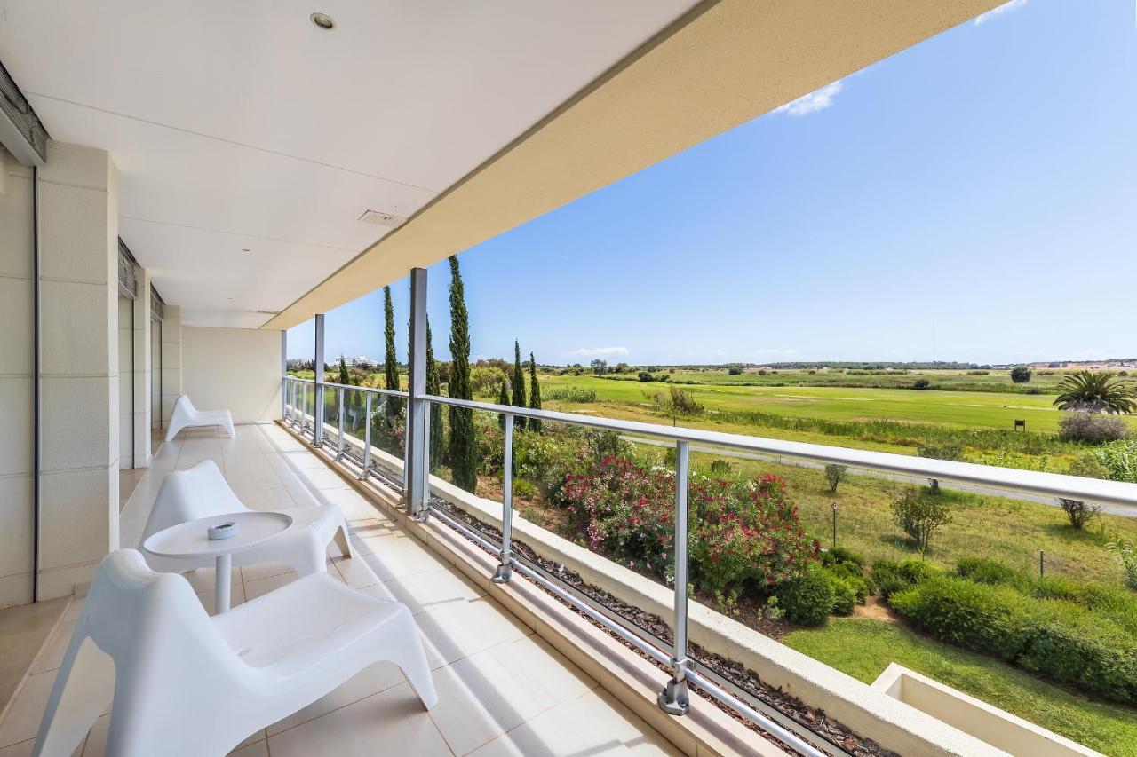 Resort Laguna -