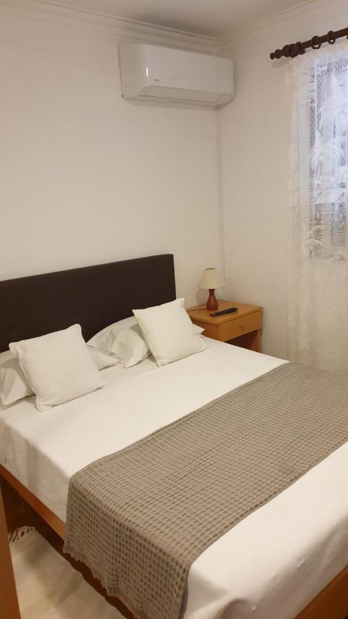 Guest house Casa Dos Santos Alojamento - Guest House Geres