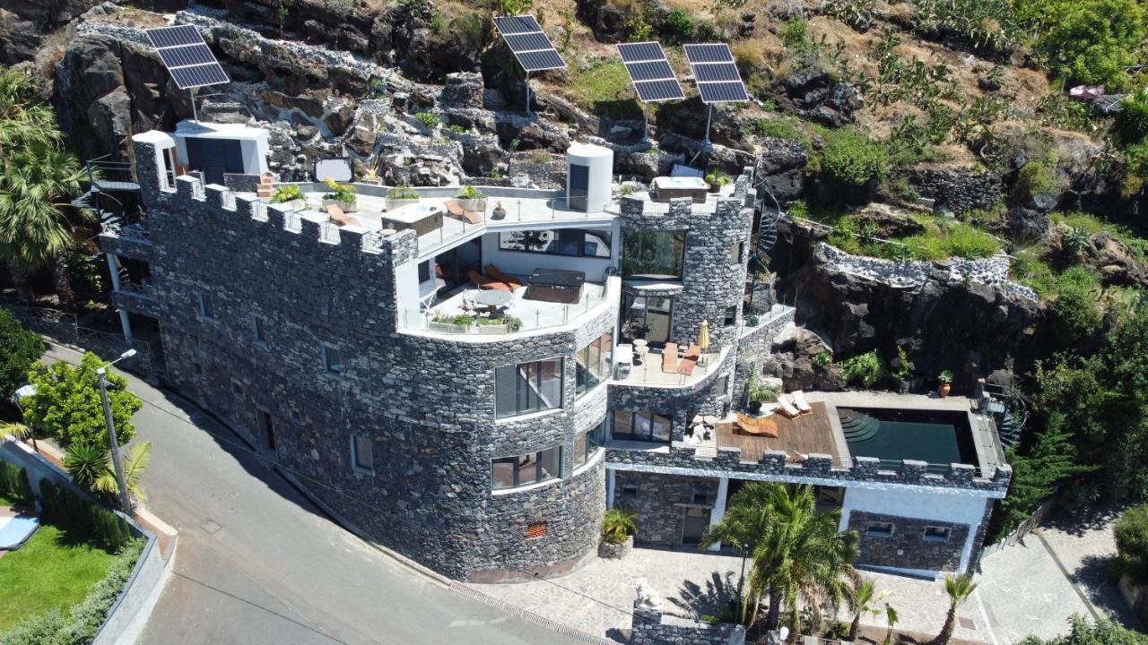 Castelo Do Mar, Madeira * Tabua (Madeira)