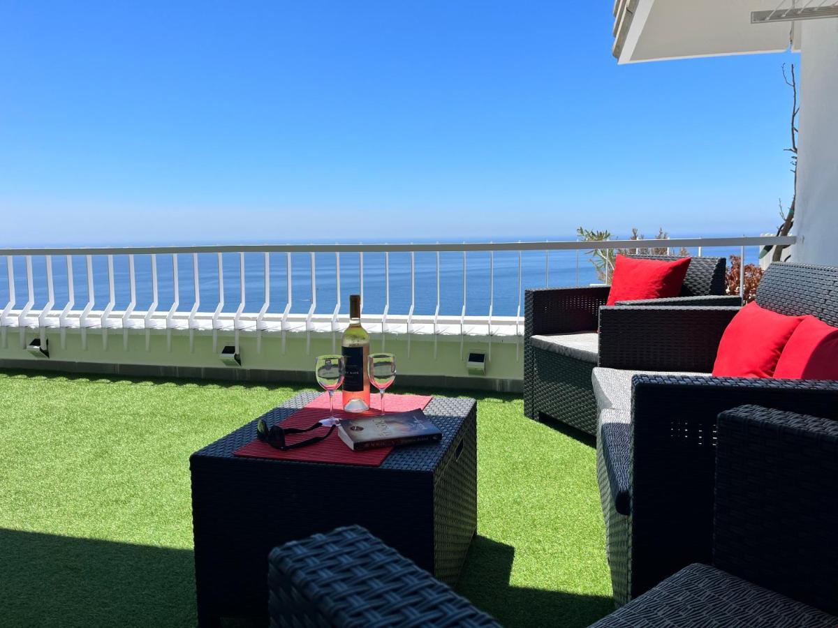 Axenic Oasis - Panoramic Ocean View, 2 Bedrooms, 2 Bathrooms, New Redesign Sesimbra