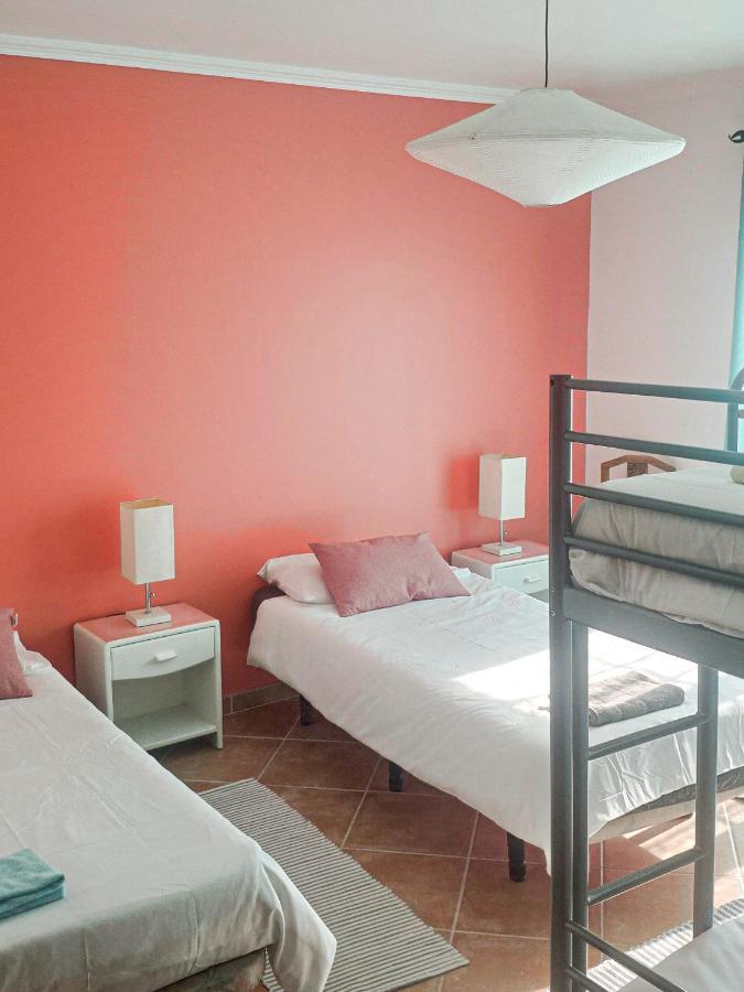 Cloud To Chill Surfhouse Baleal Hostel *