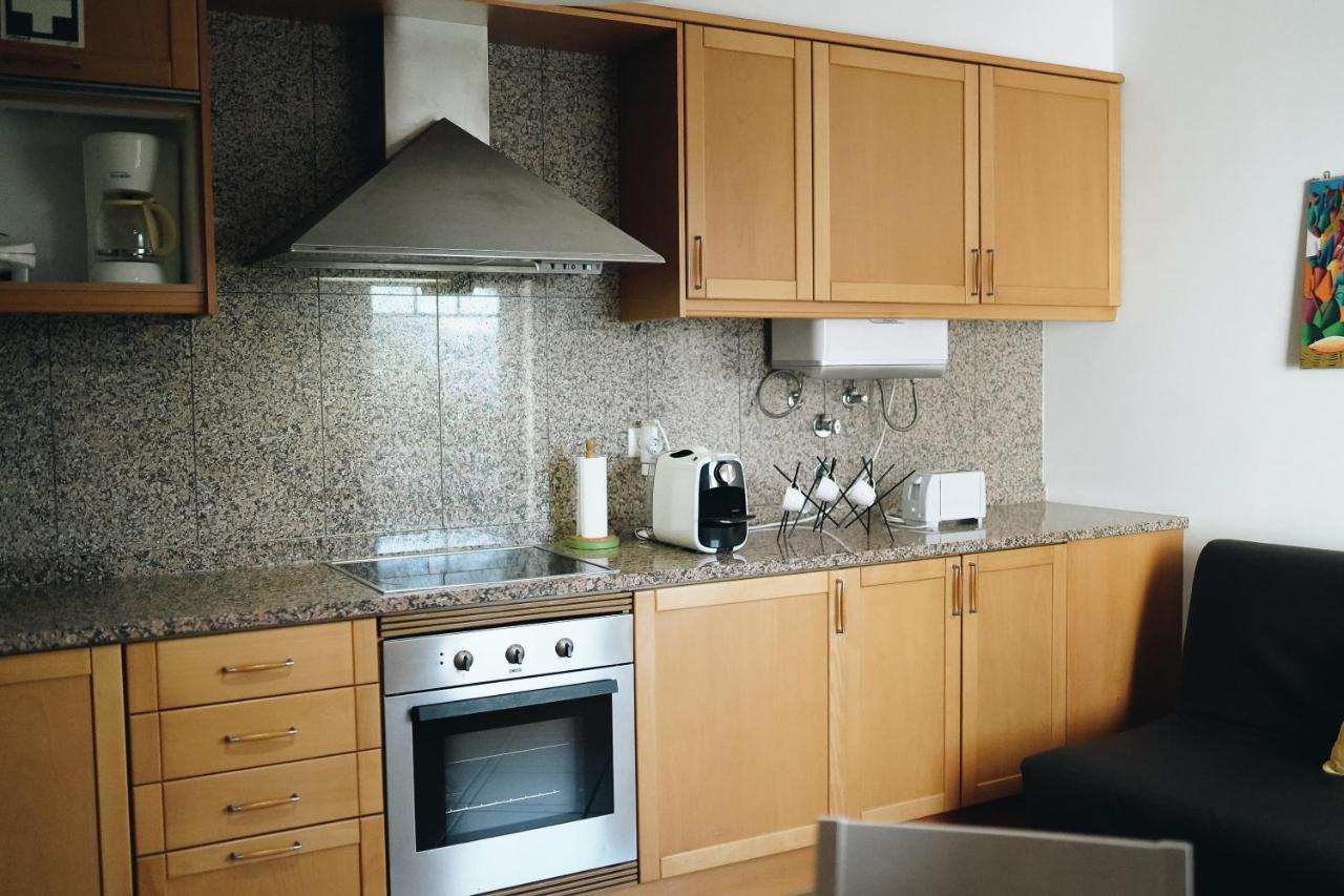 Wonderful Flats With Pool By Host Wise Apartment *