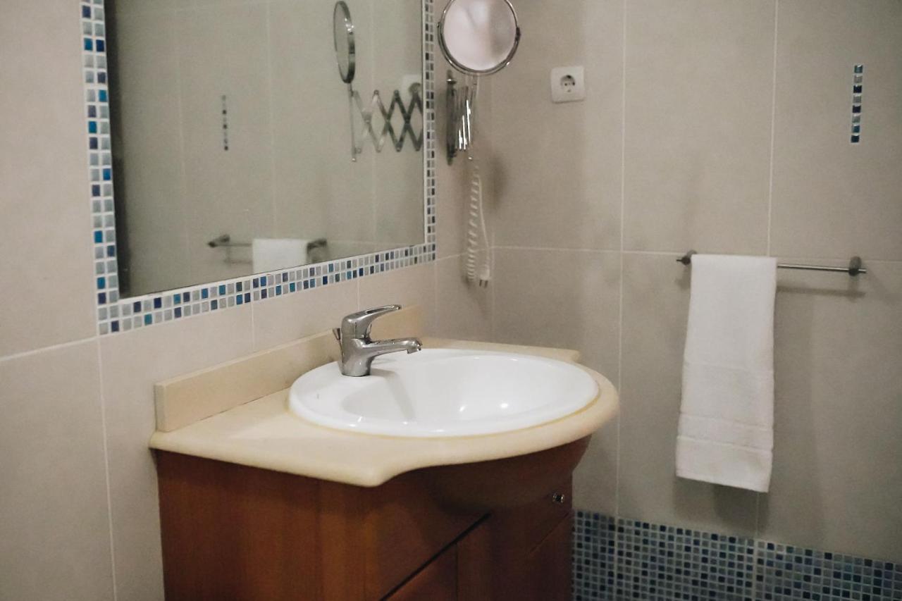 Apartment Wonderful Flats With Pool By Host Wise
