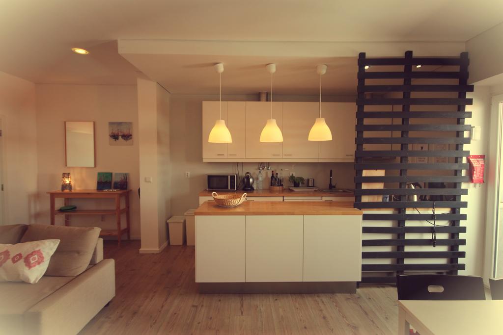 Nineteen Apartment Peniche