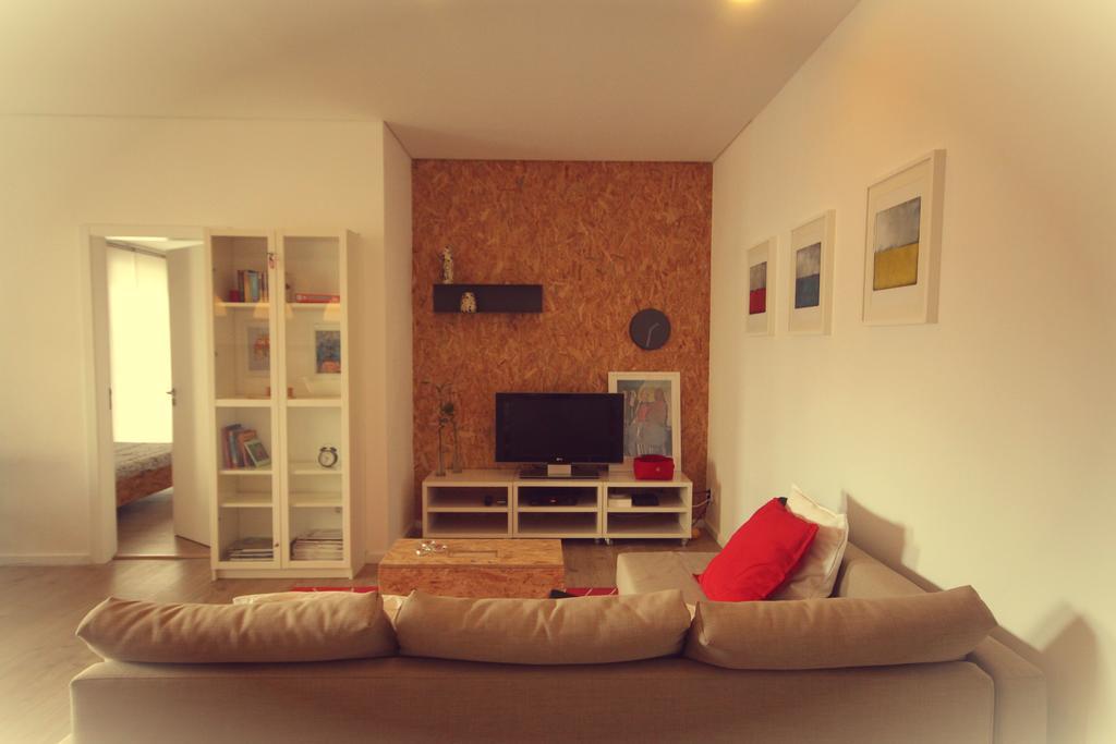 Apartment Nineteen