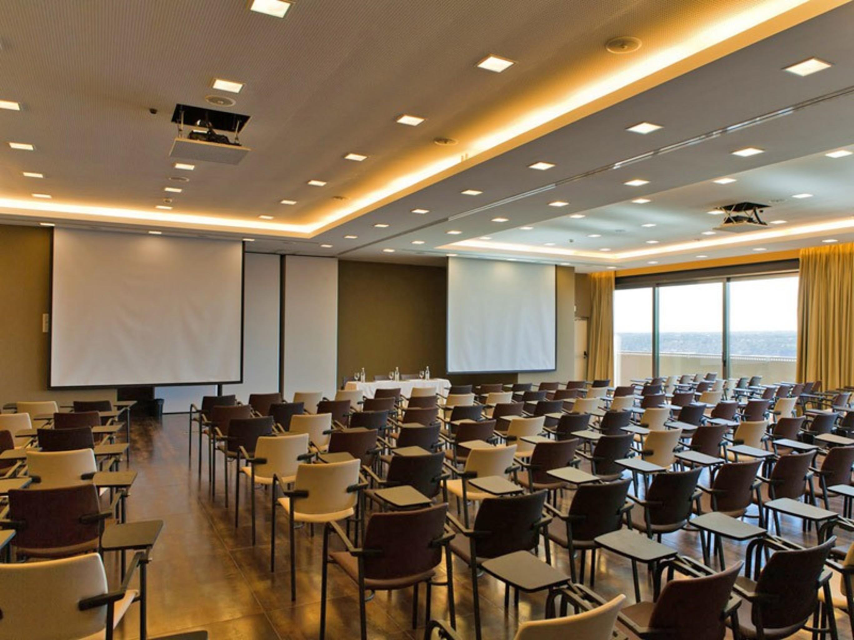 Ap - Conference & 5*