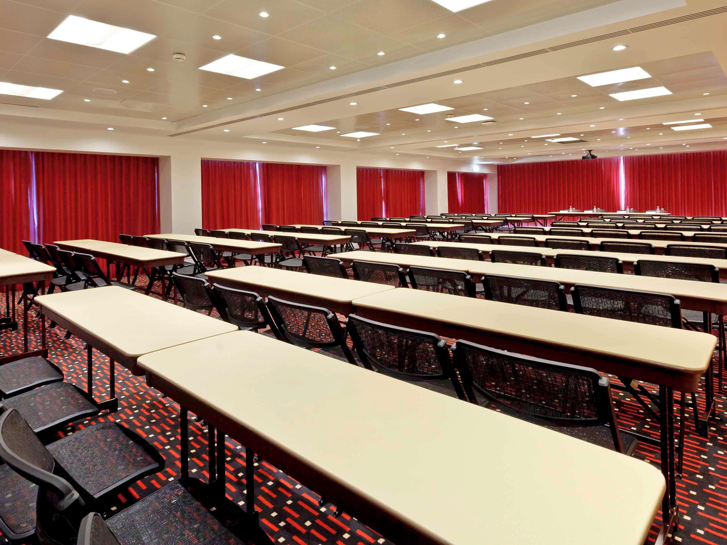 Mercure Centro 4*