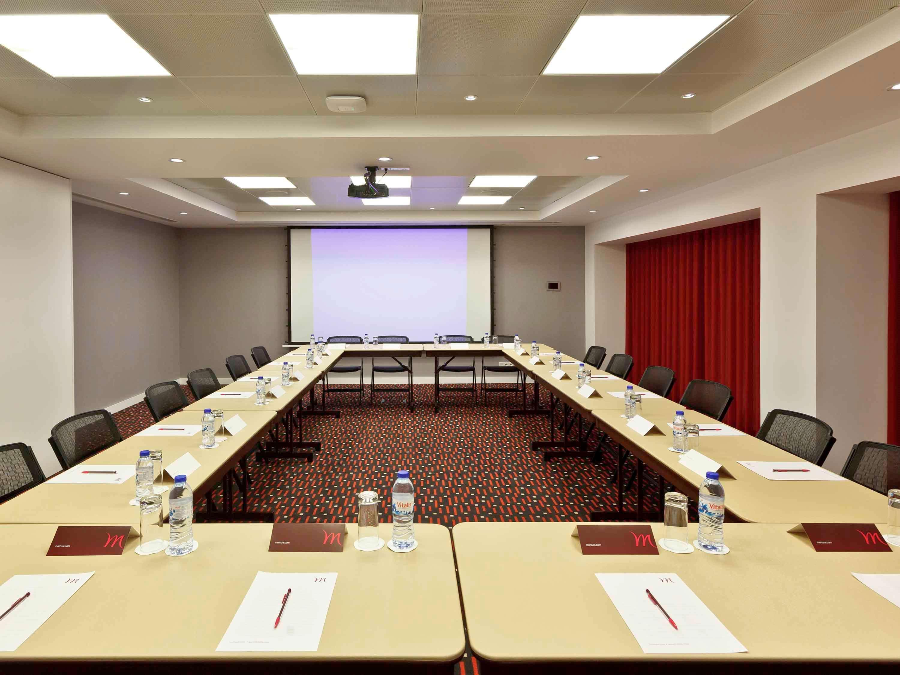 Mercure Centro 4*