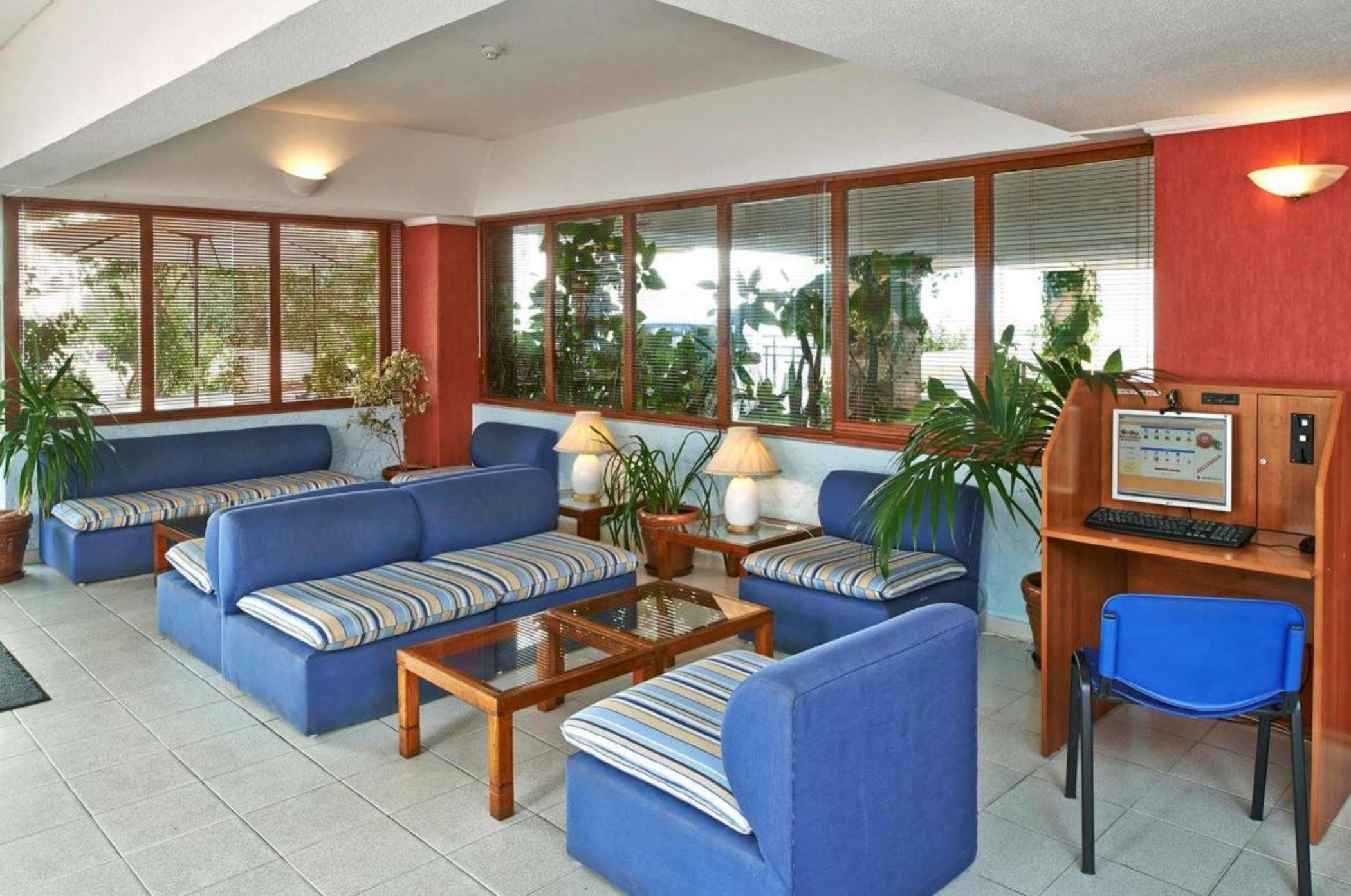 Apartahotel Cheerfulway Ouranova