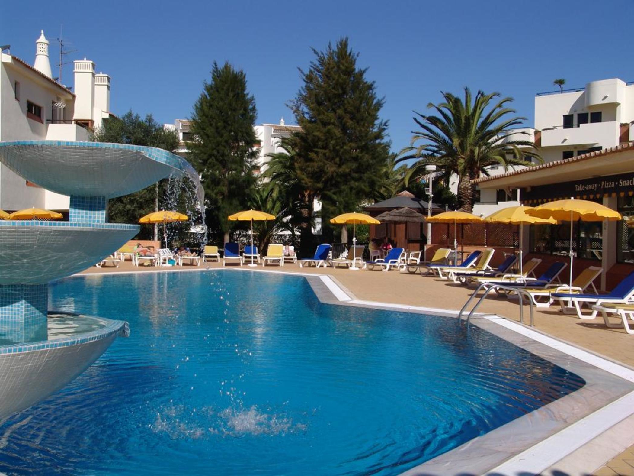 Oceanus Aparthotel 4*