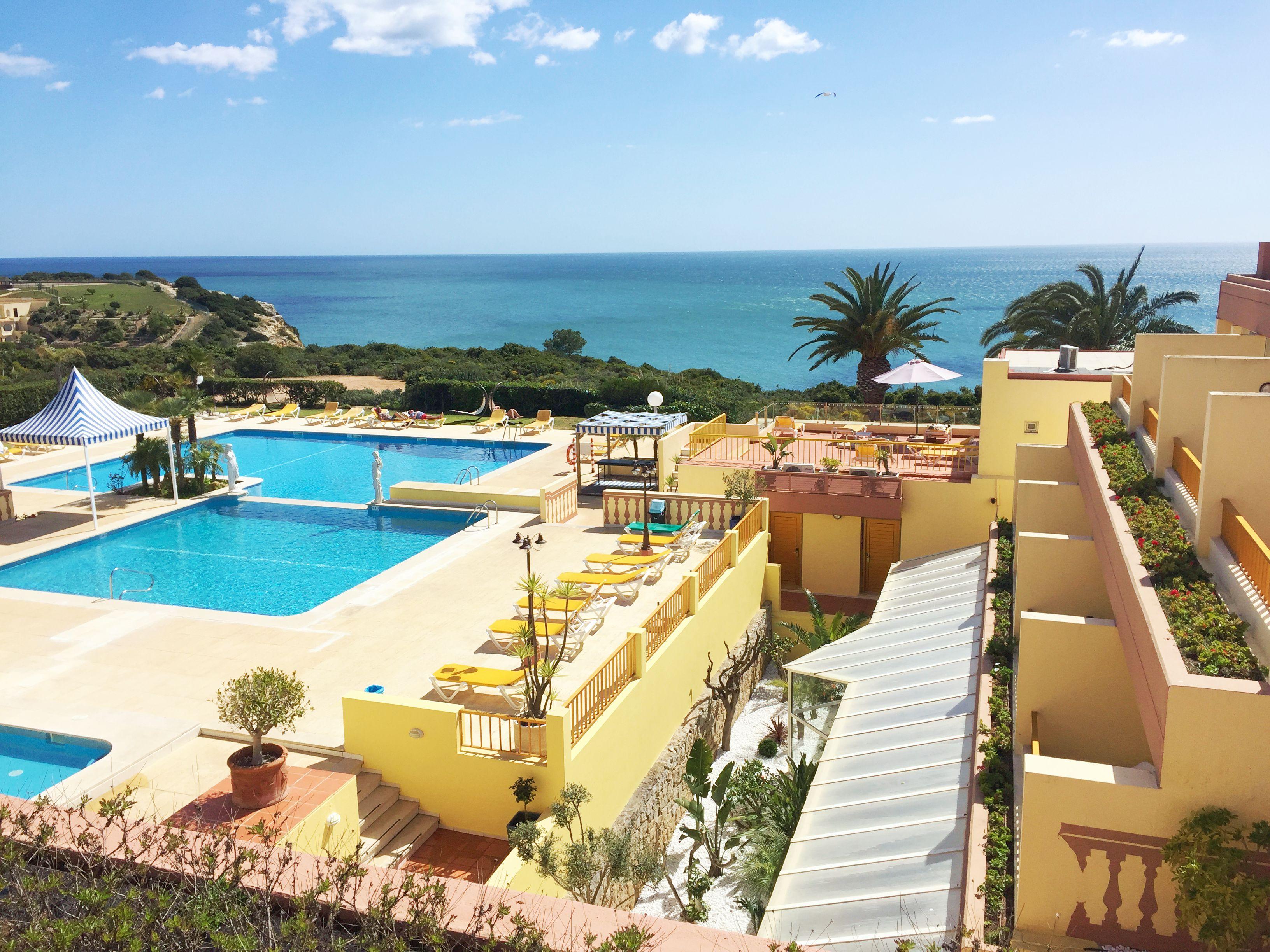Hotel Baia Cristal &