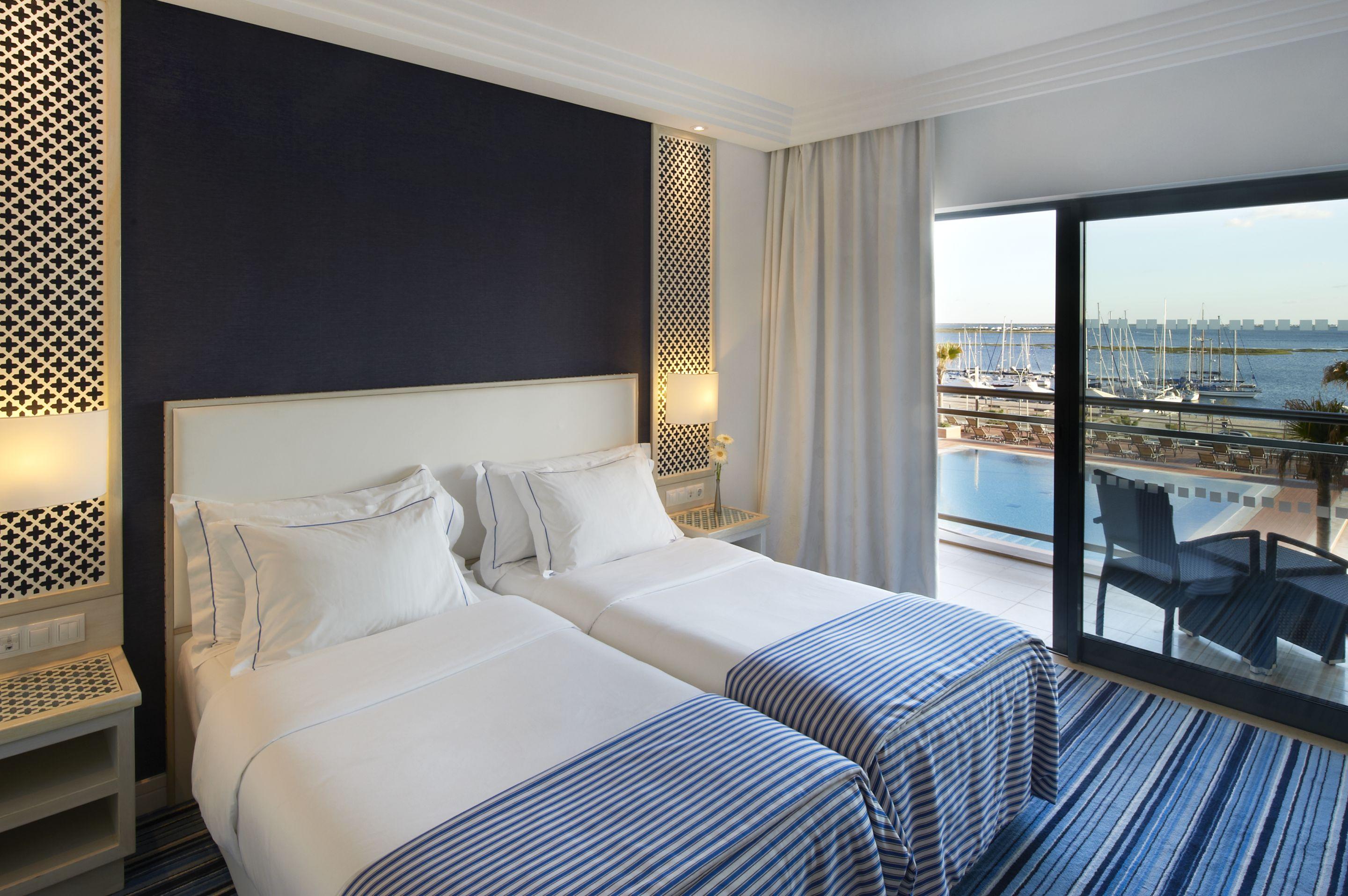 Hotel Real Marina & 5*