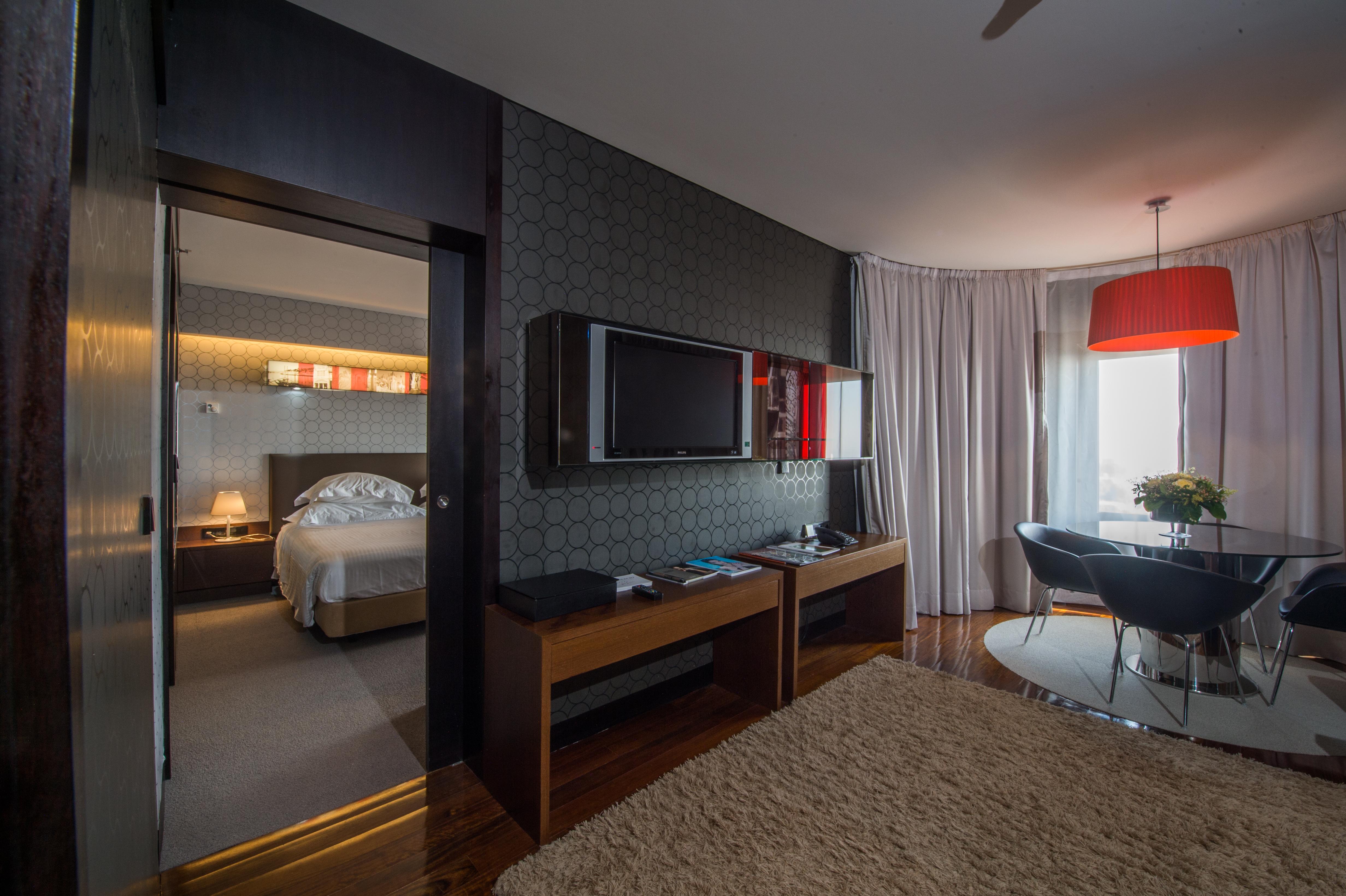 Hotel Palácio By The Editory Oporto