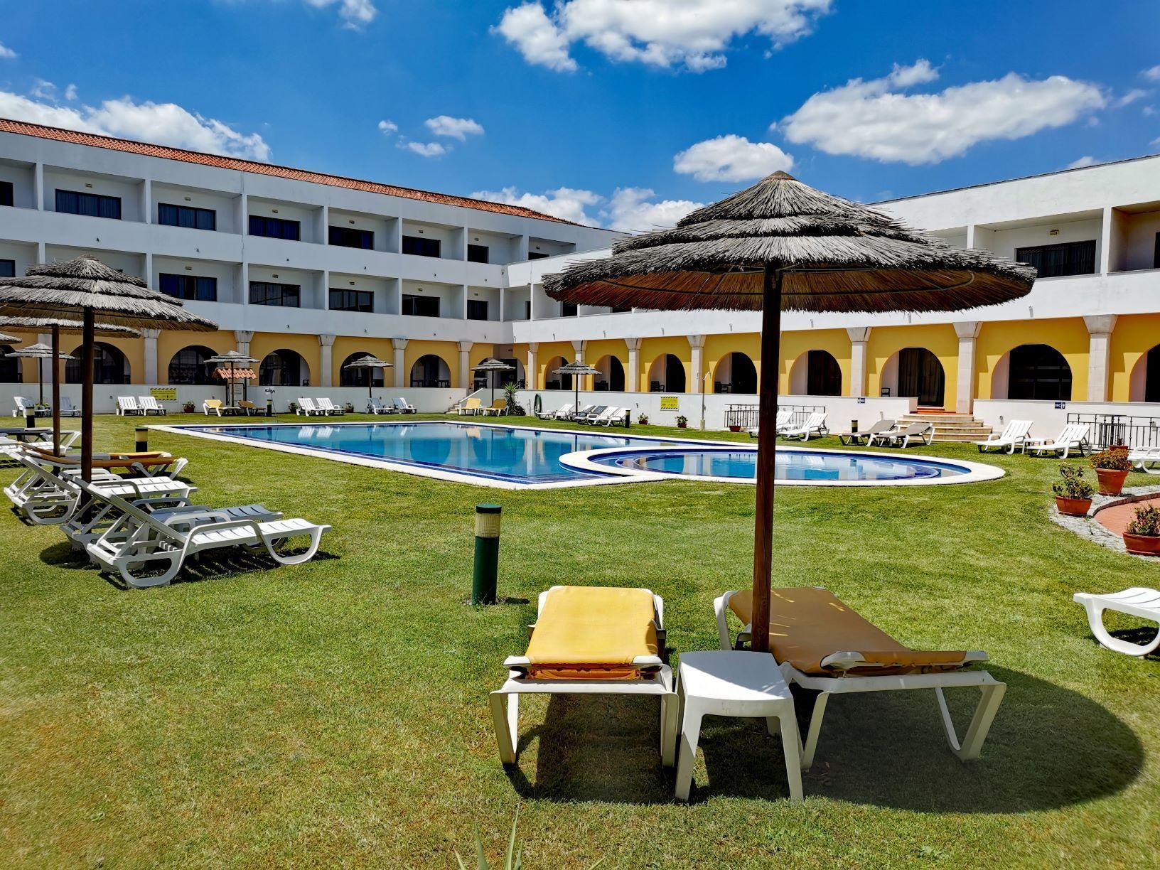 Dom Fernando 3* Evora