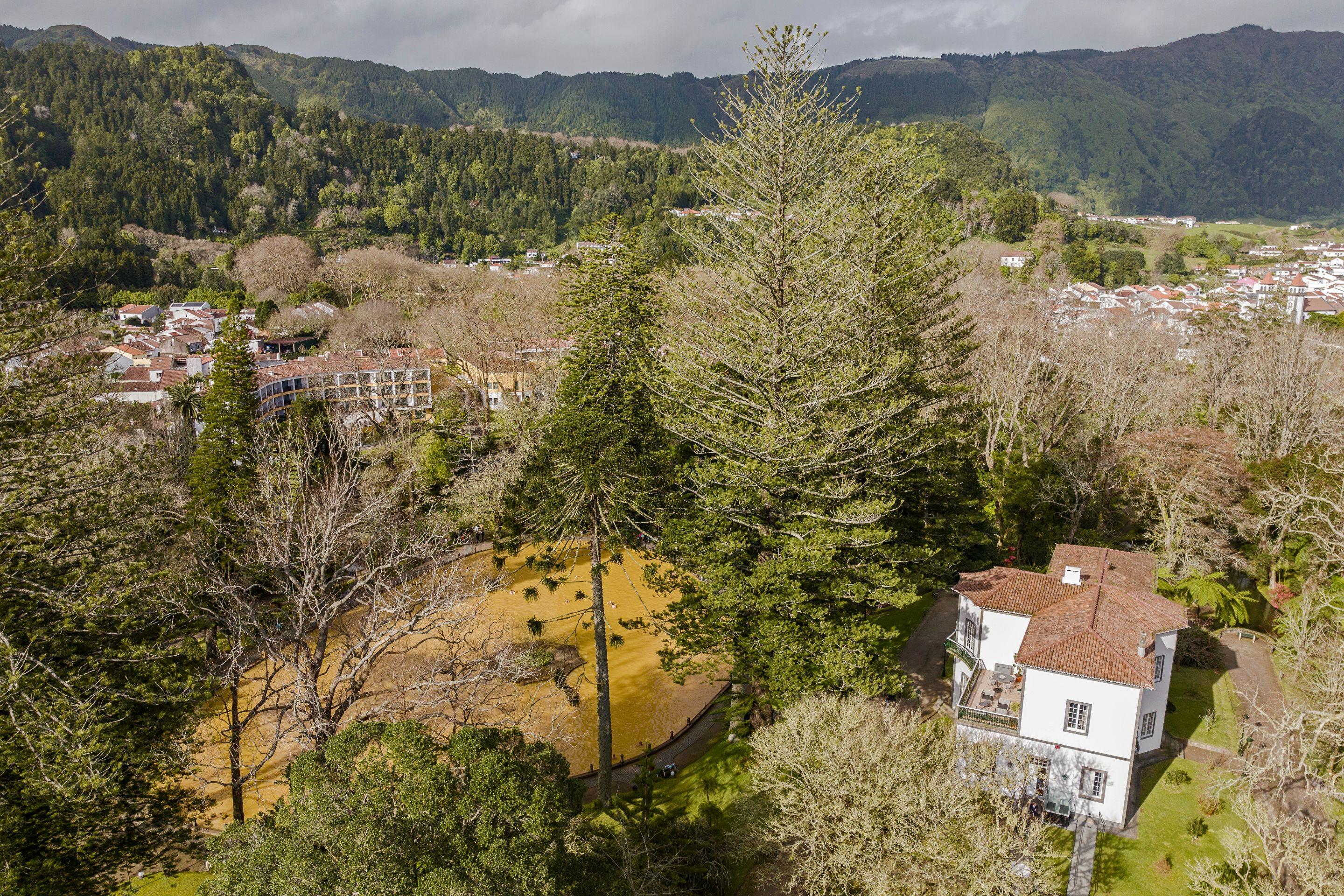 Terra Nostra Garden Hotel 4*