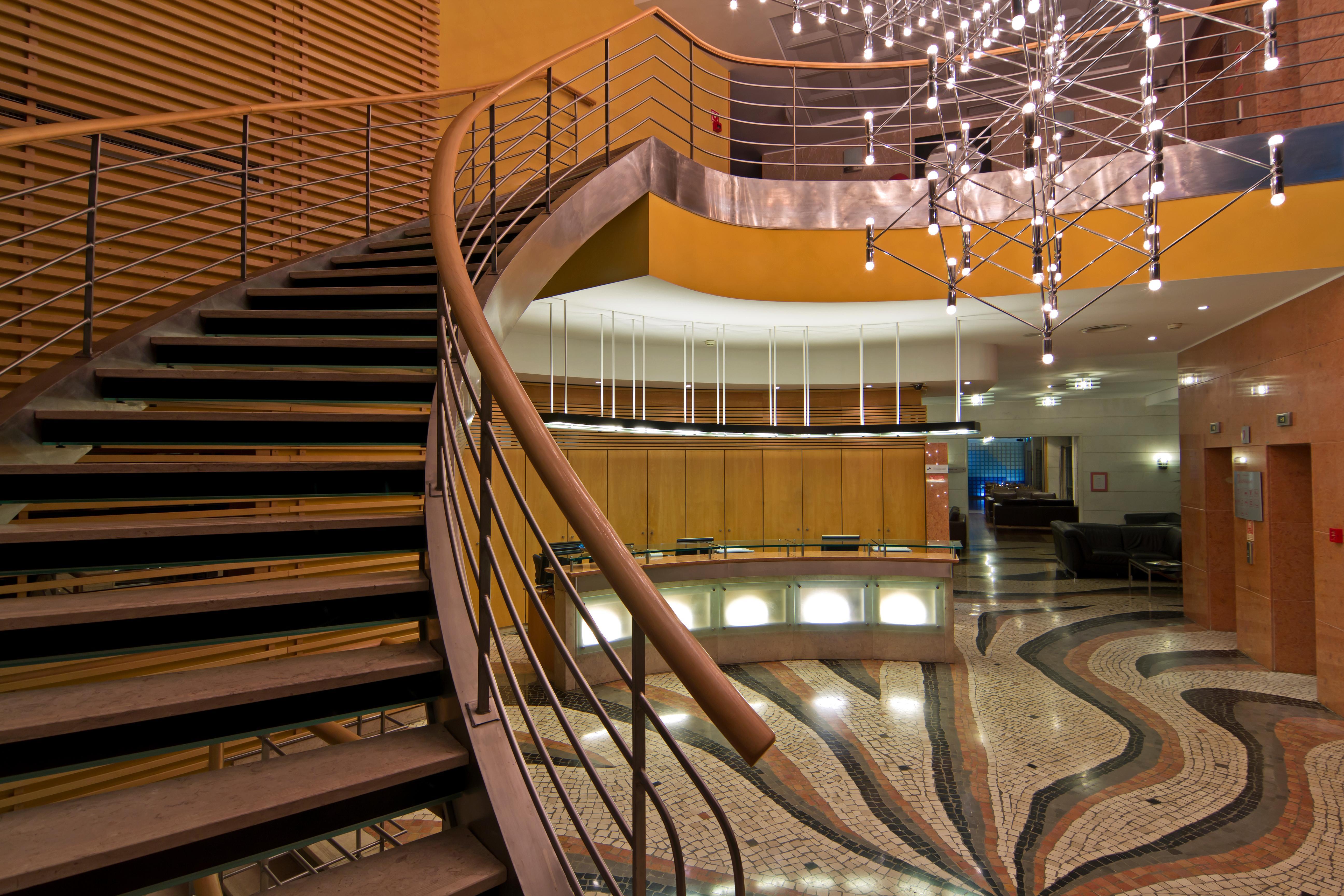 Sana Hotel 4*