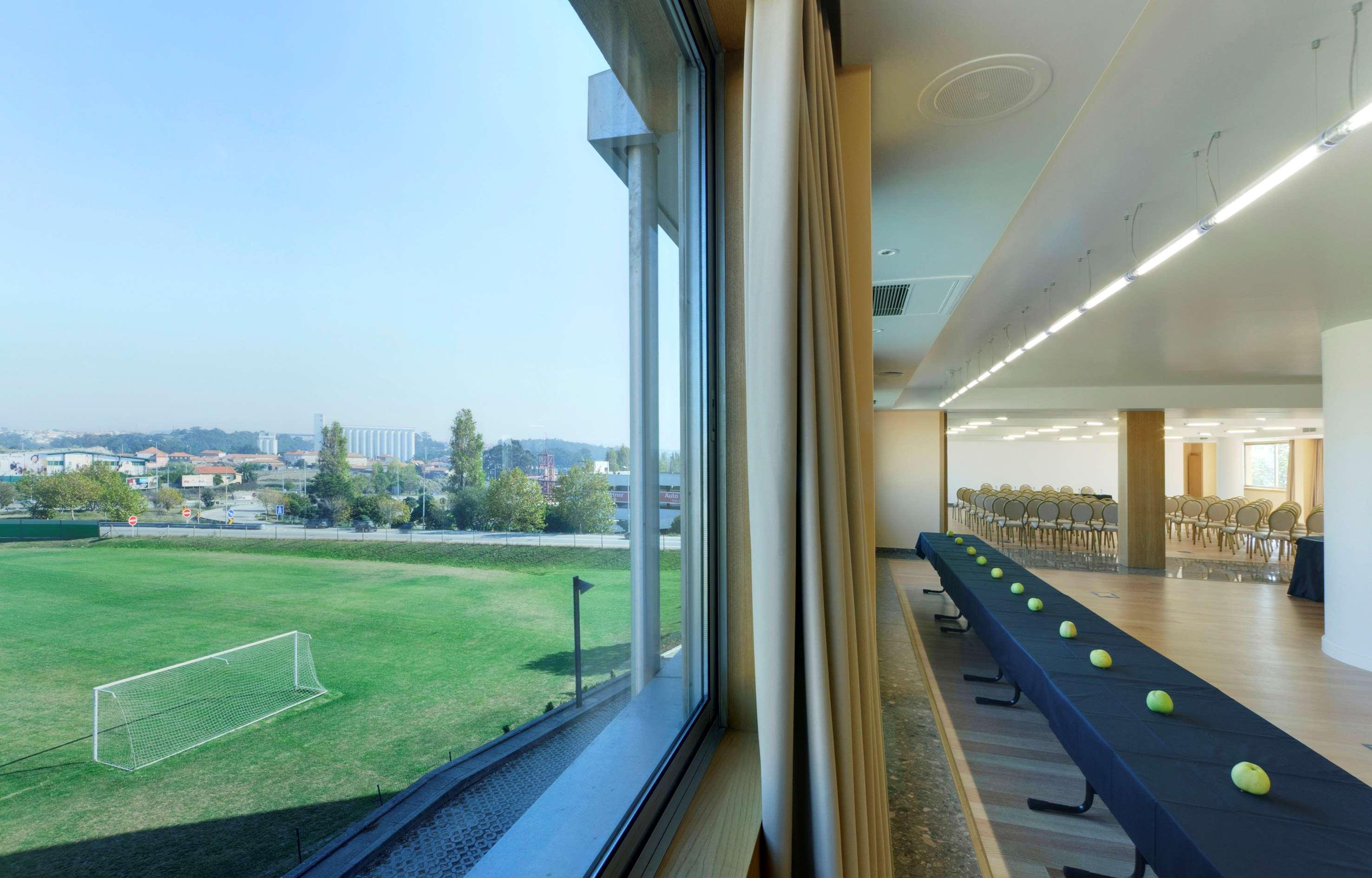 Hotel Tryp By Wyndham Porto Expo Leça da Palmeira