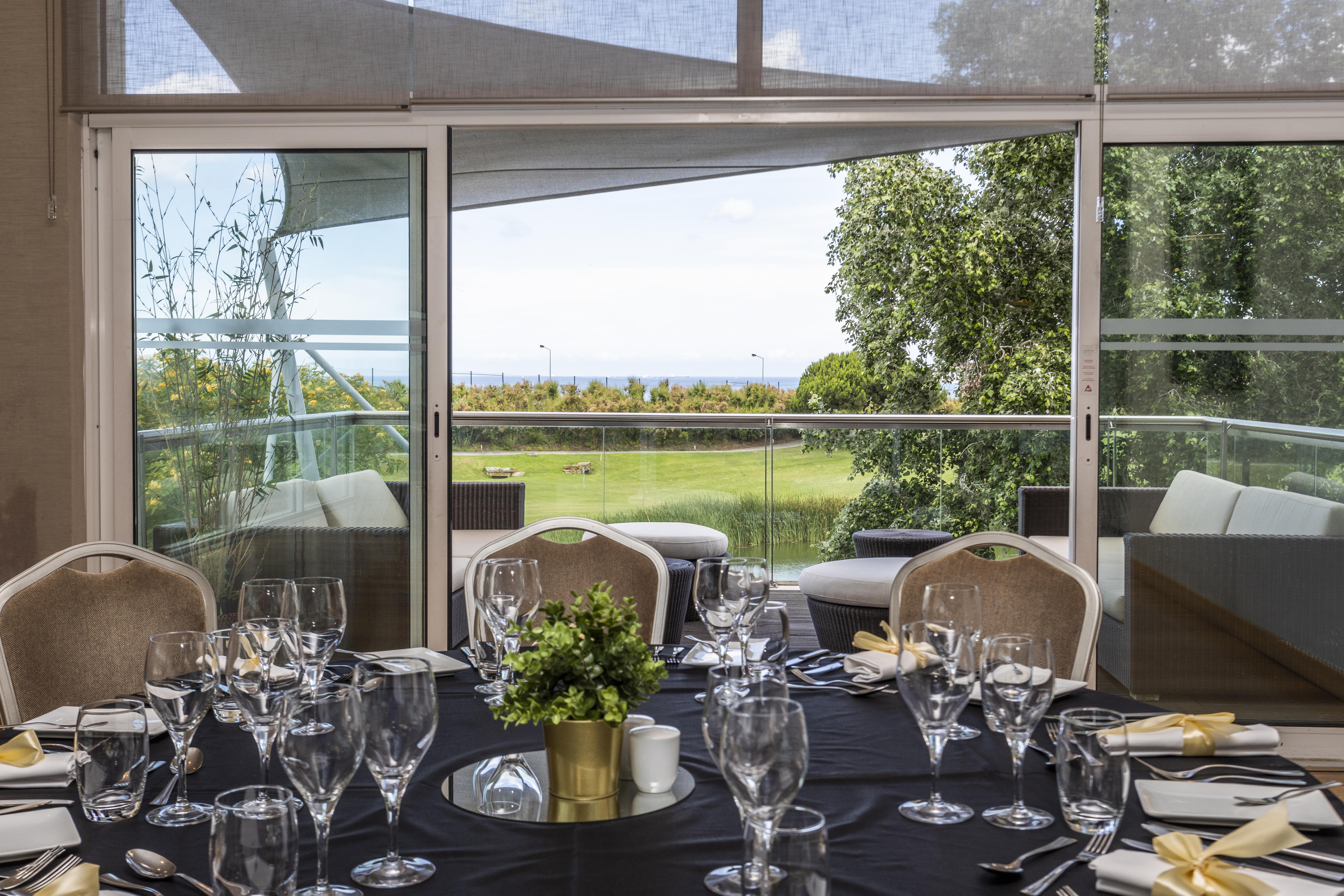 Hotel Crowne Plaza - Caparica Lisbon 4*