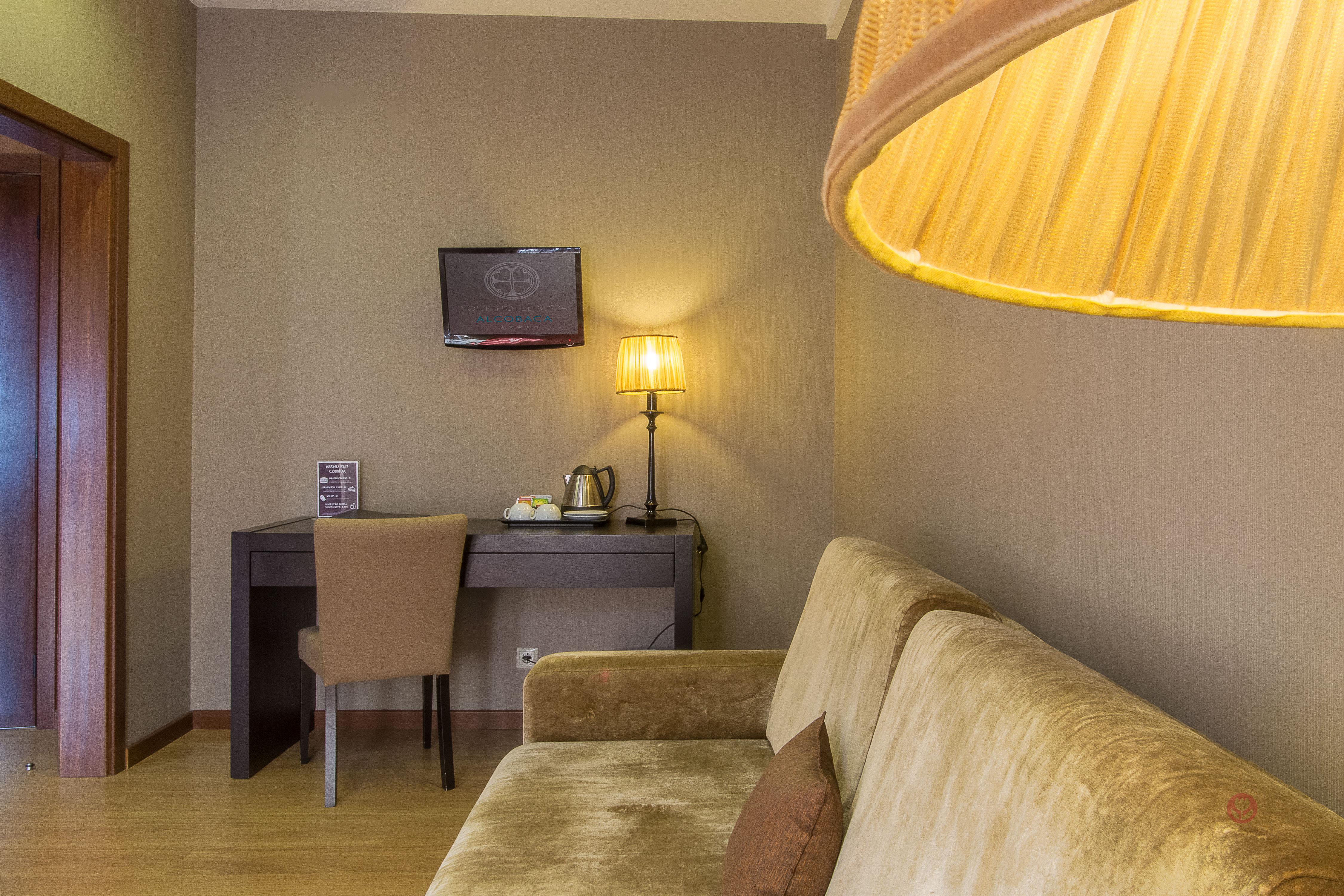 Hotel Your & 4*