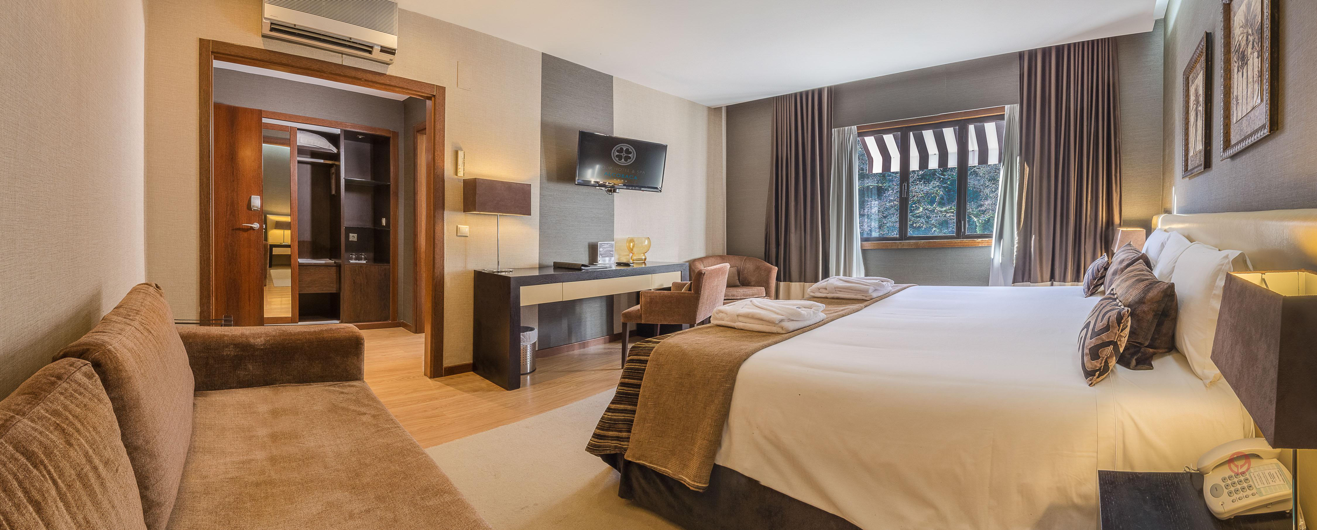 Hotel Your &