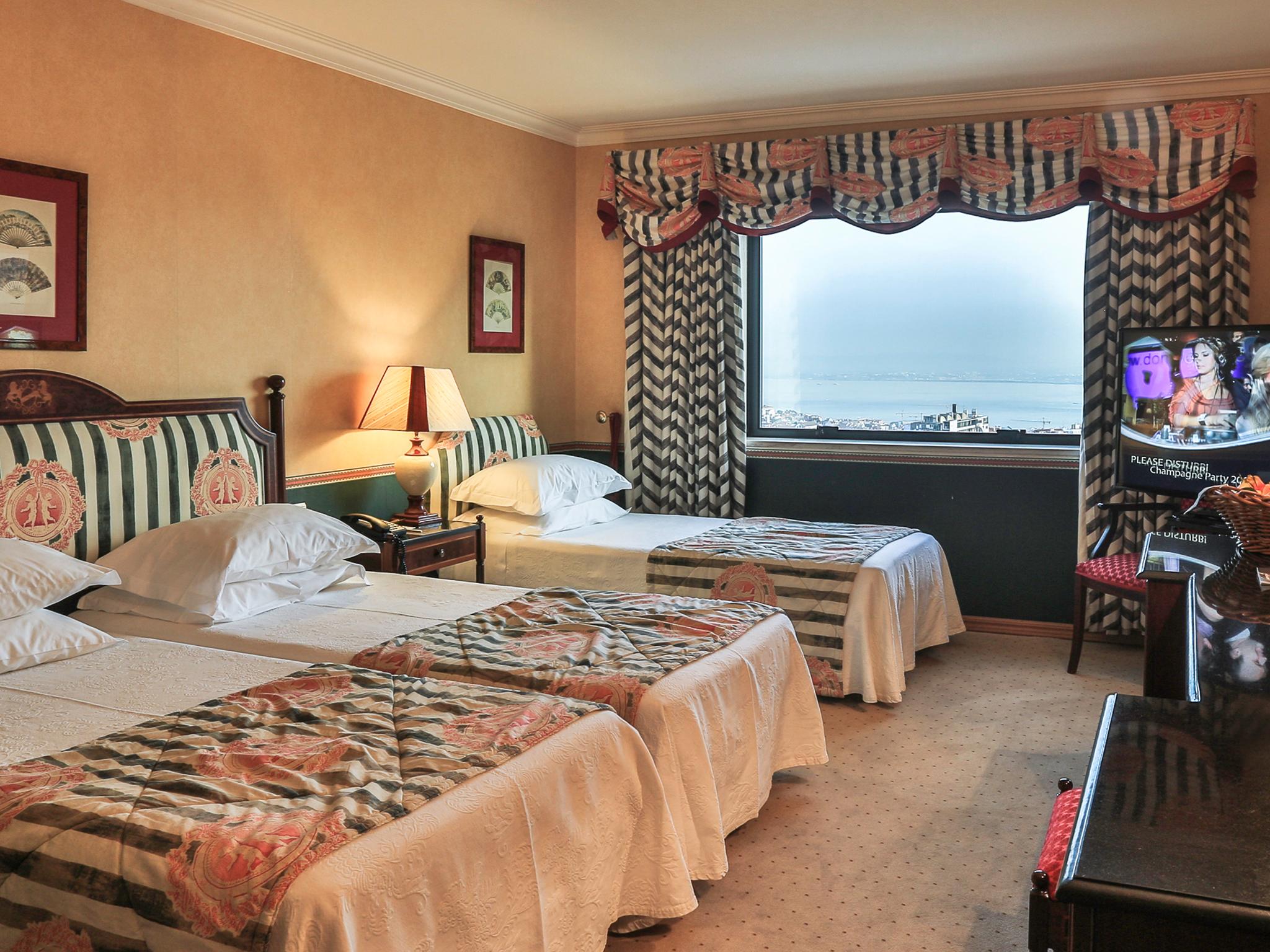 Dom Pedro Hotel Lisbon