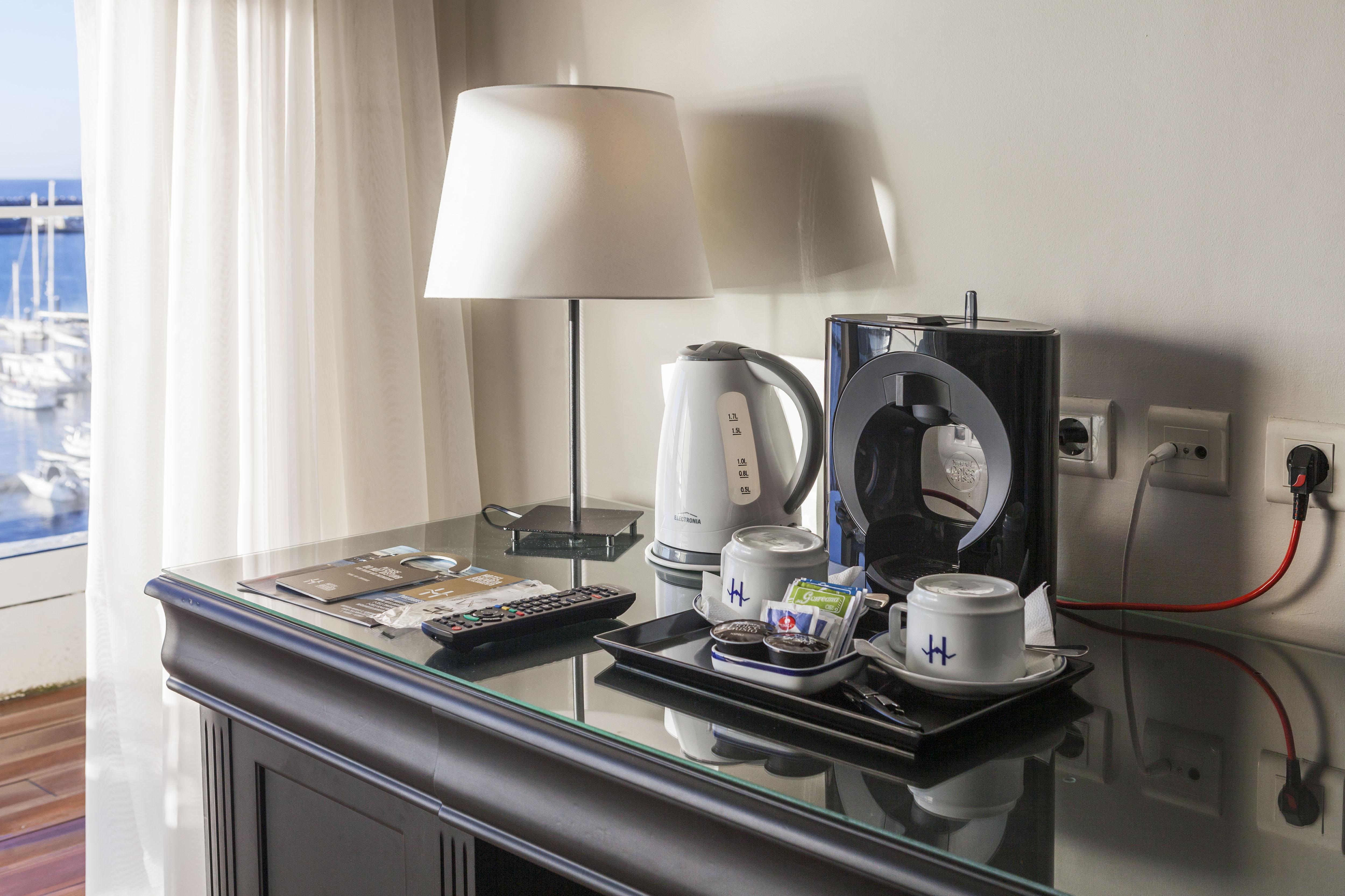 Hotel Gaivota Azores 4*
