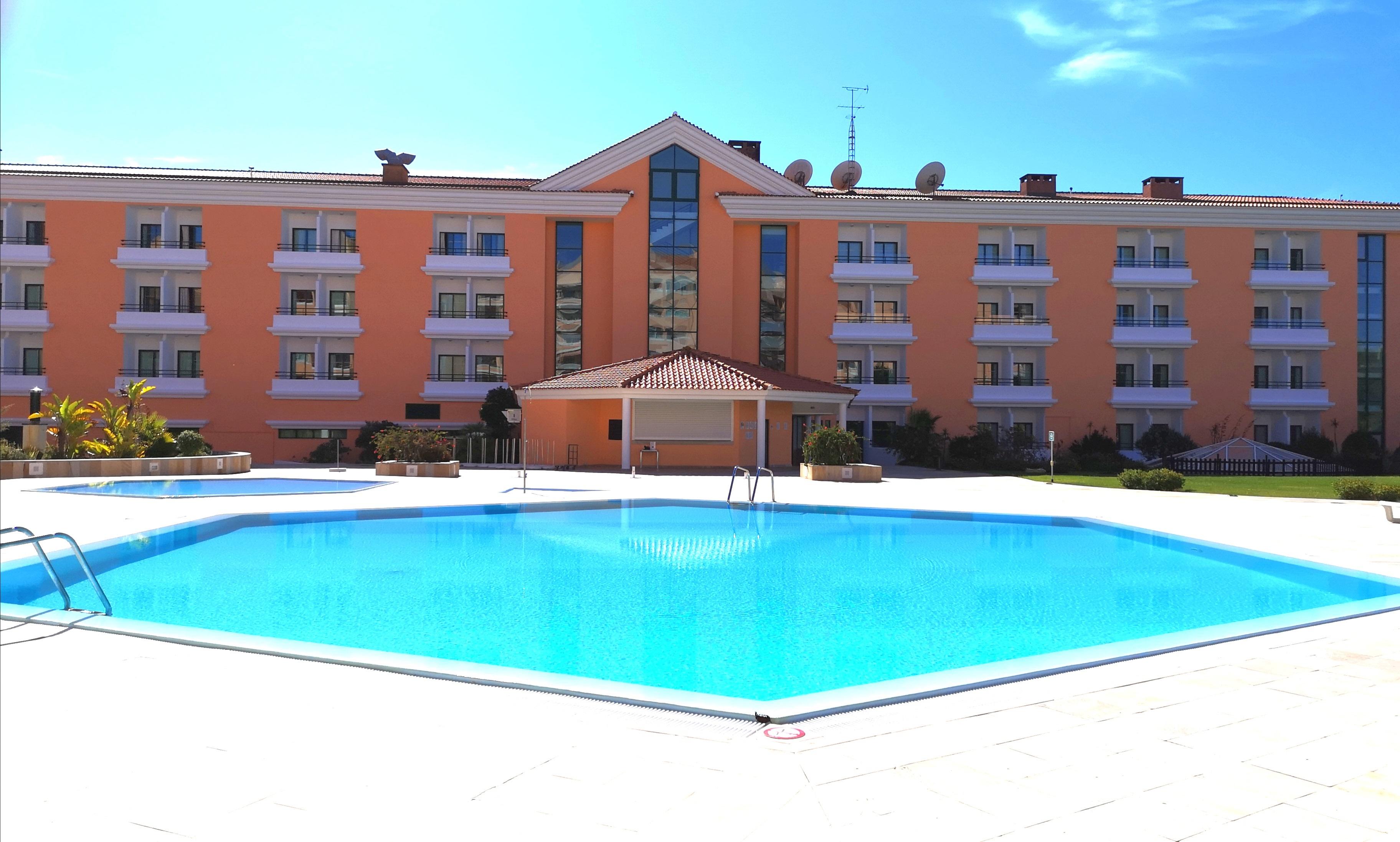 Riviera Hotel 4*