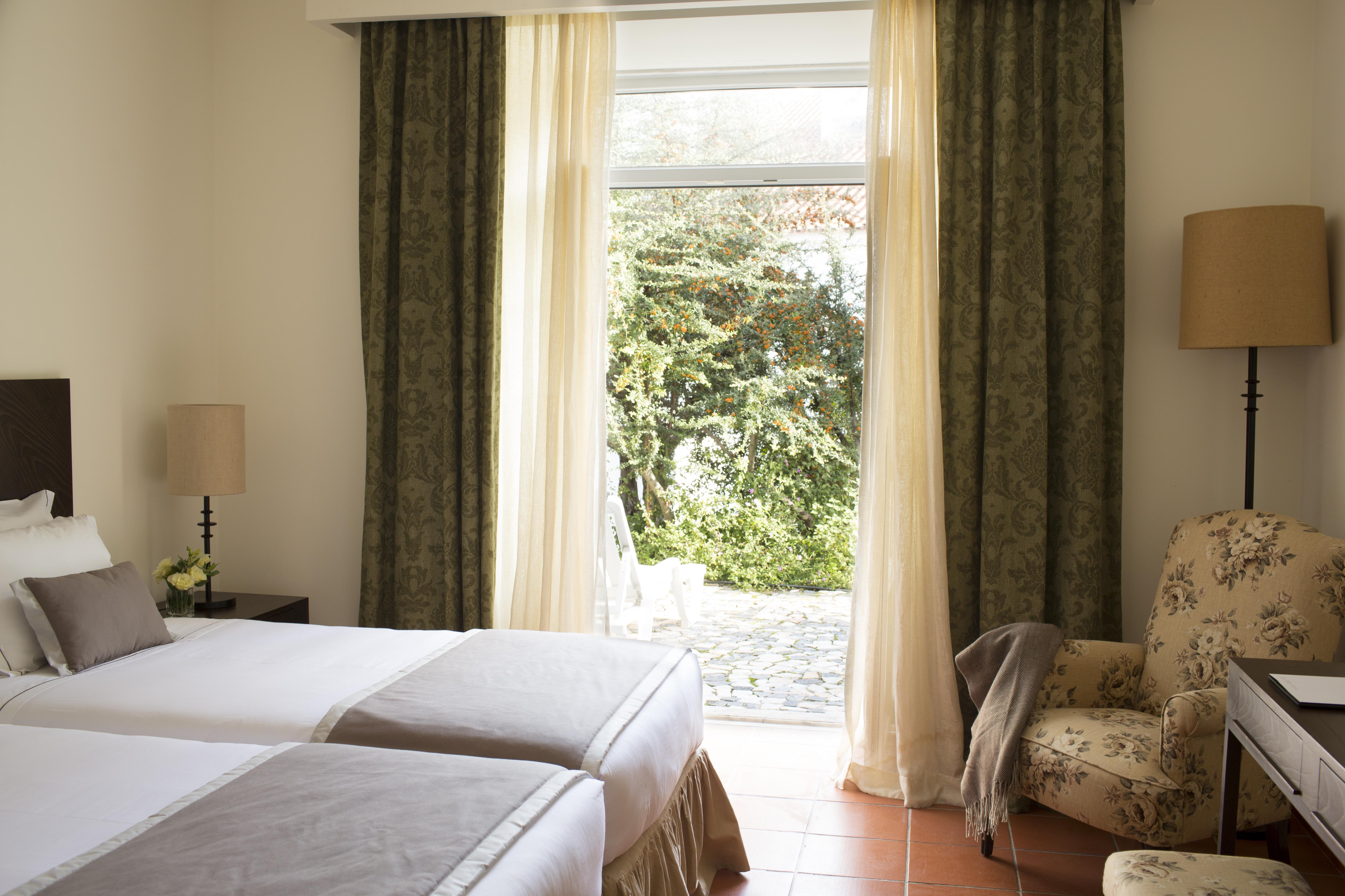 Hotel Pateo Dos Solares Charm