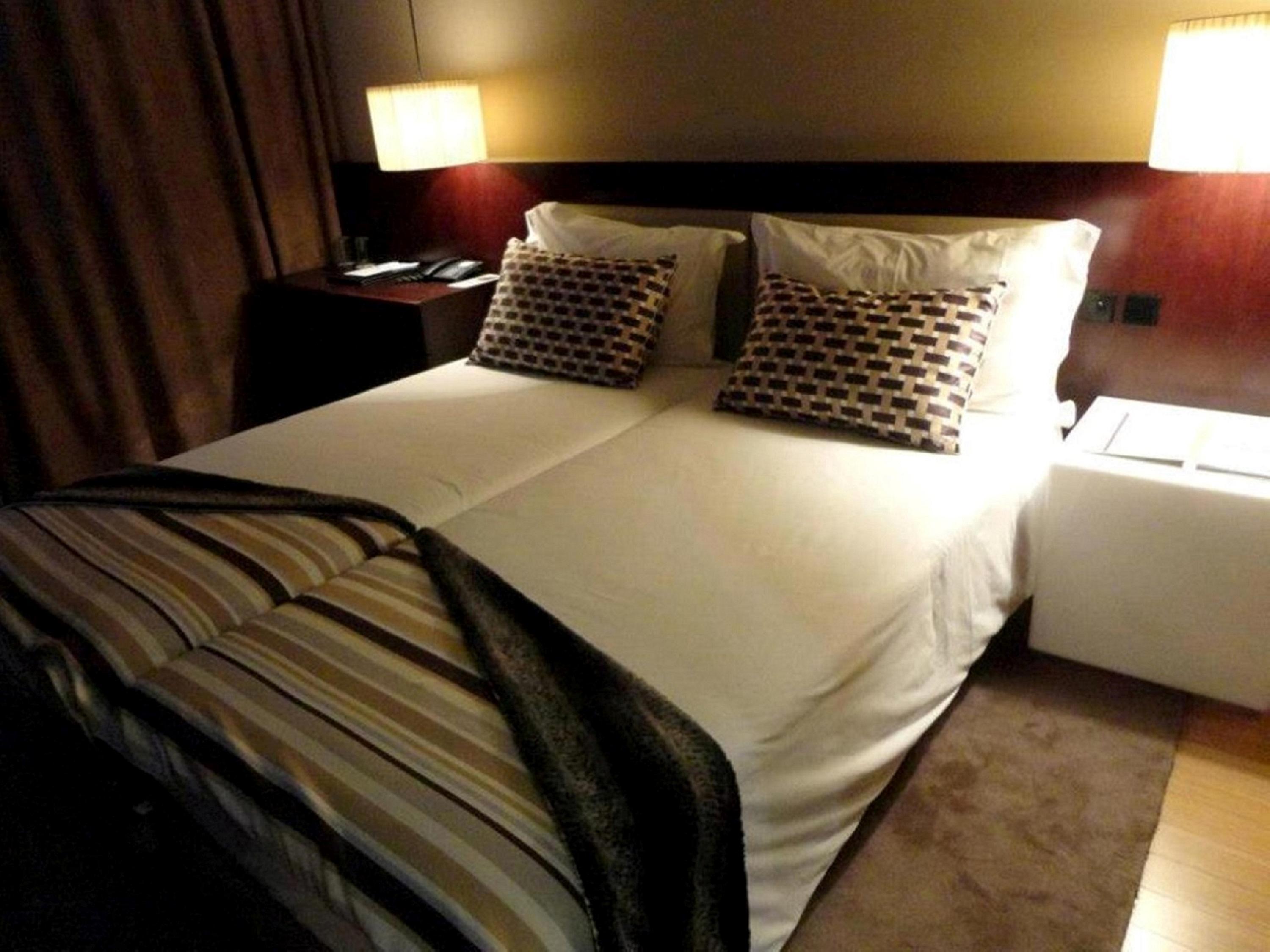 Golden Tulip Hotel São João da Madeira