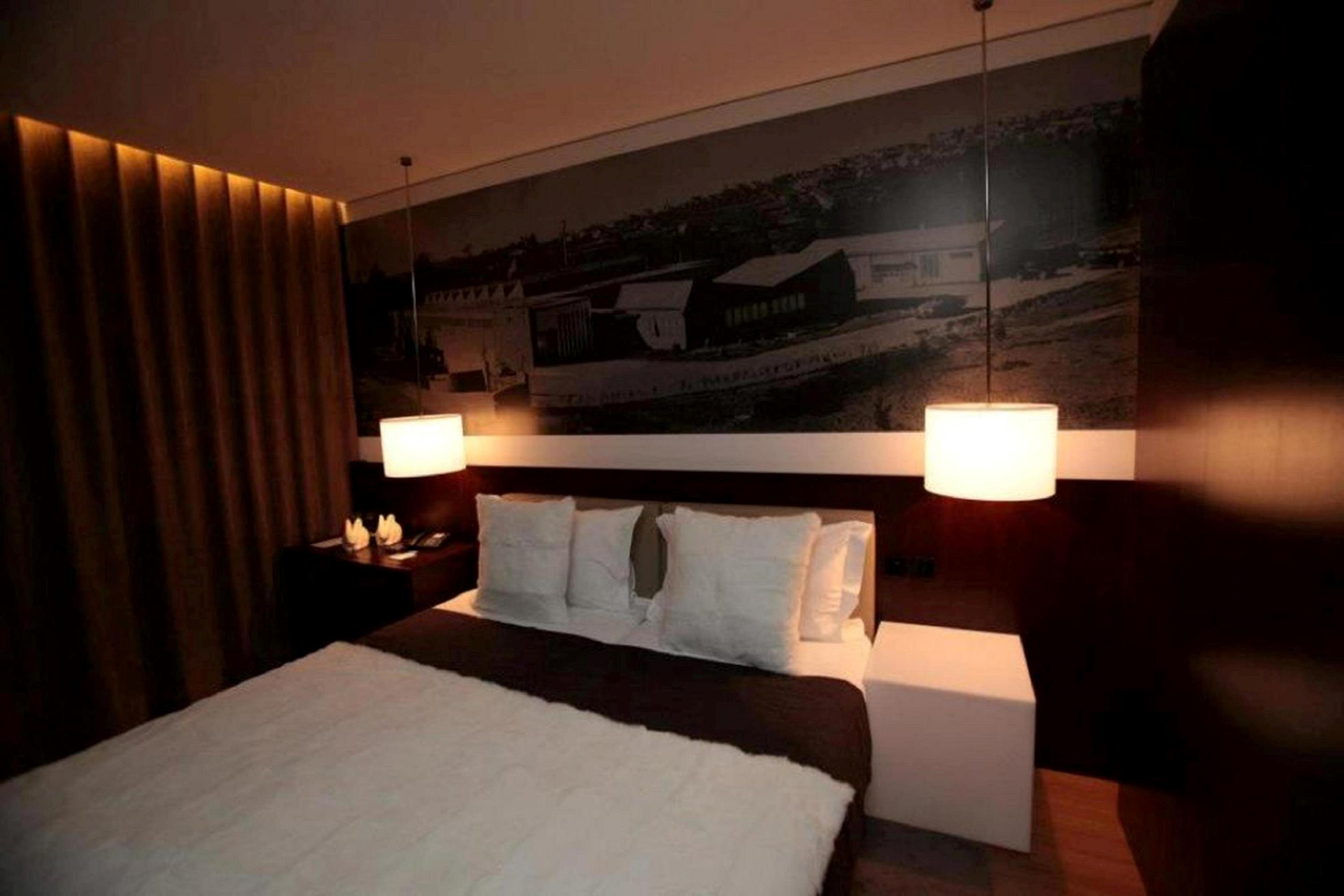 Hotel Golden Tulip 4*