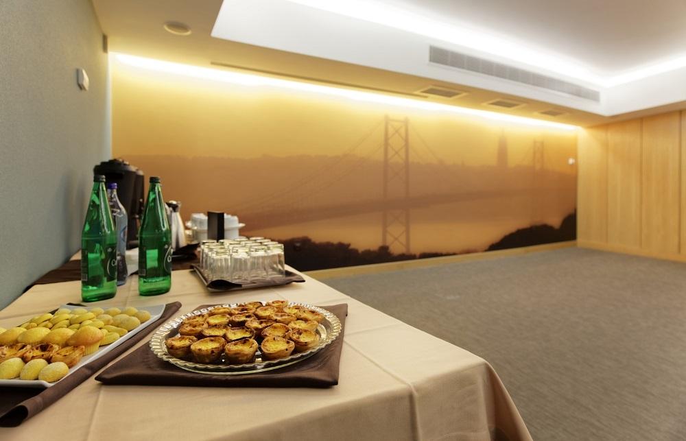 Mercure Lisboa Hotel 4*