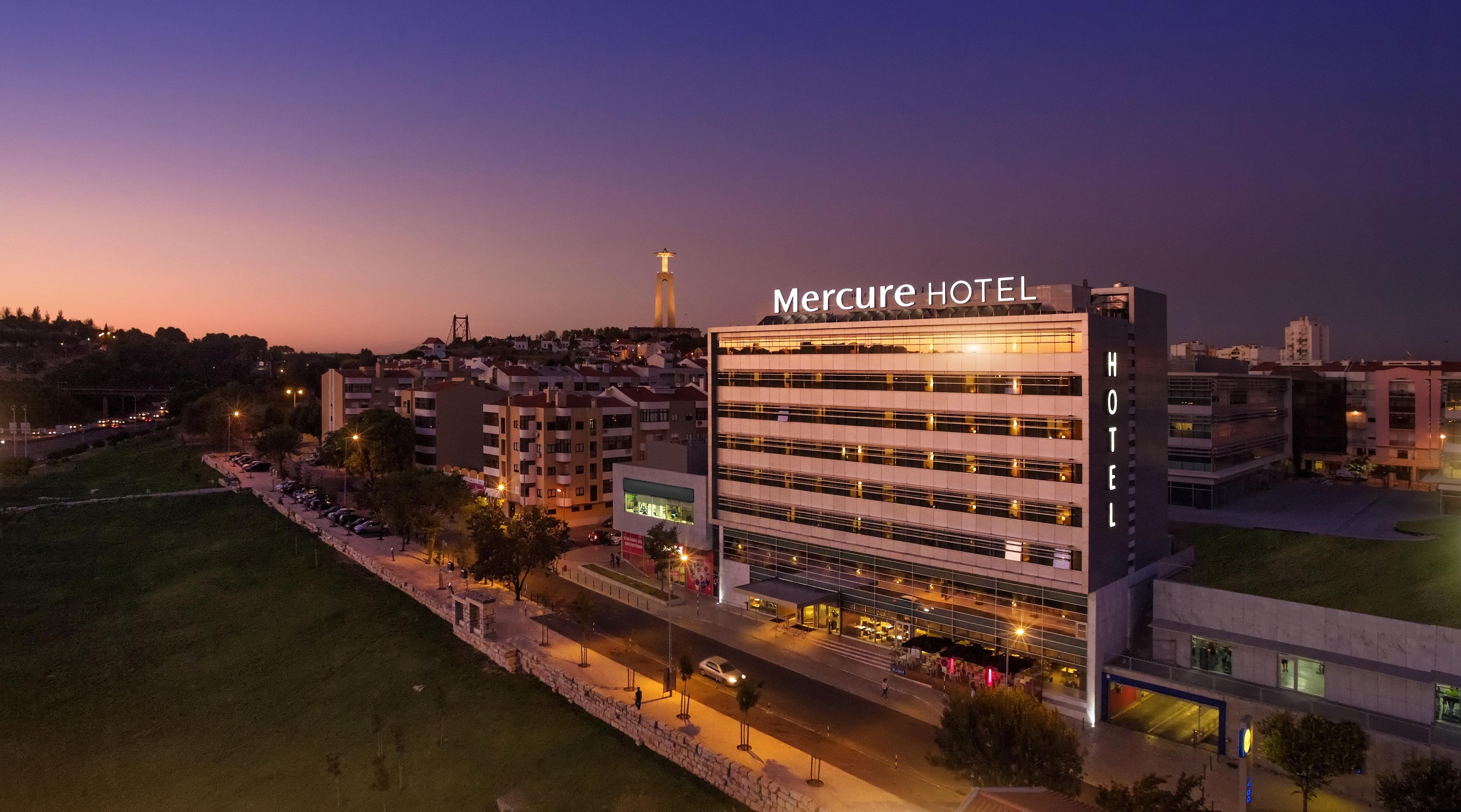Mercure Lisboa Hotel 4*