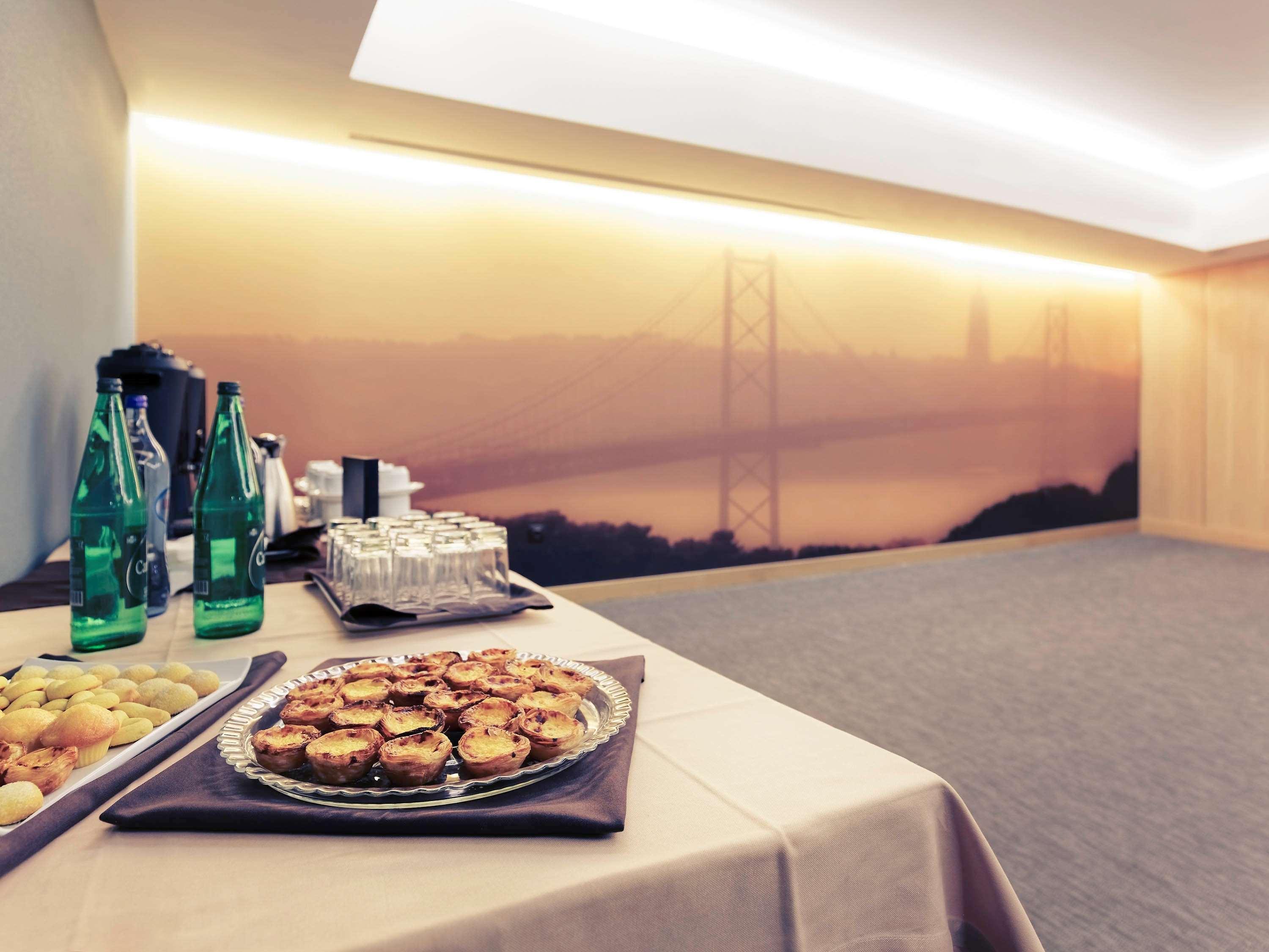 Hotel Mercure Lisboa 4*