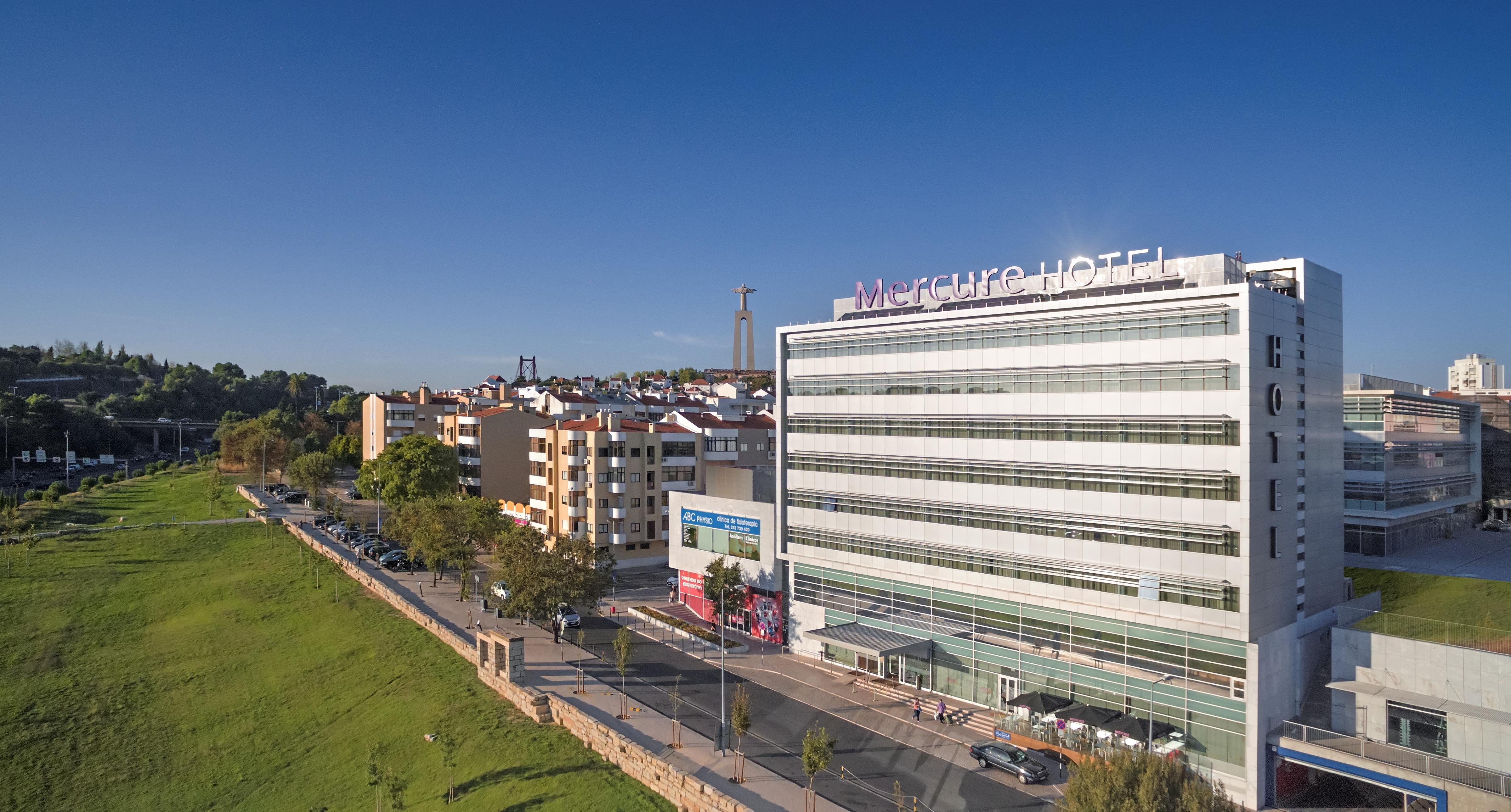 Mercure Lisboa Hotel 4*