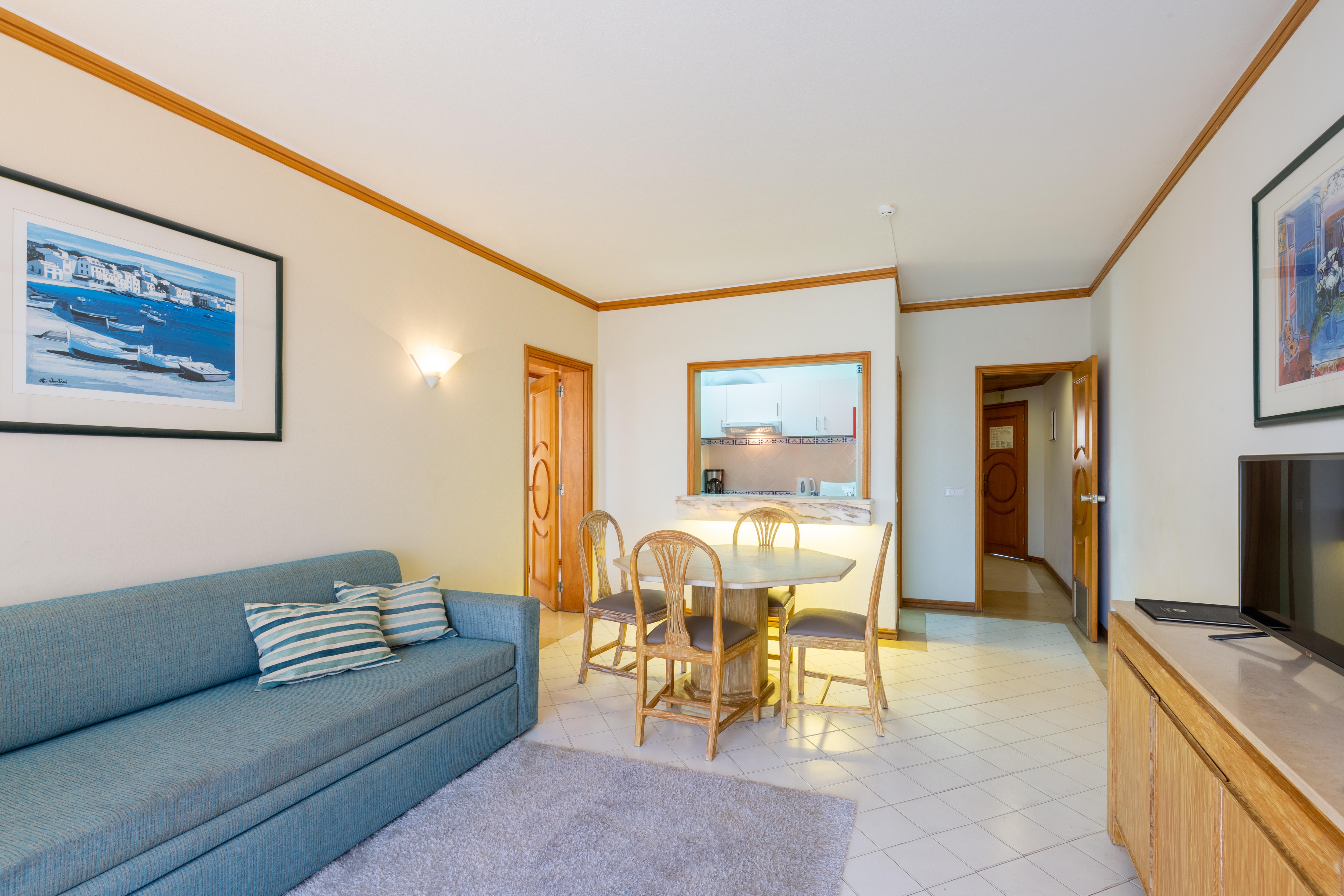 Aparthotel Luna Clube Oceano 3*