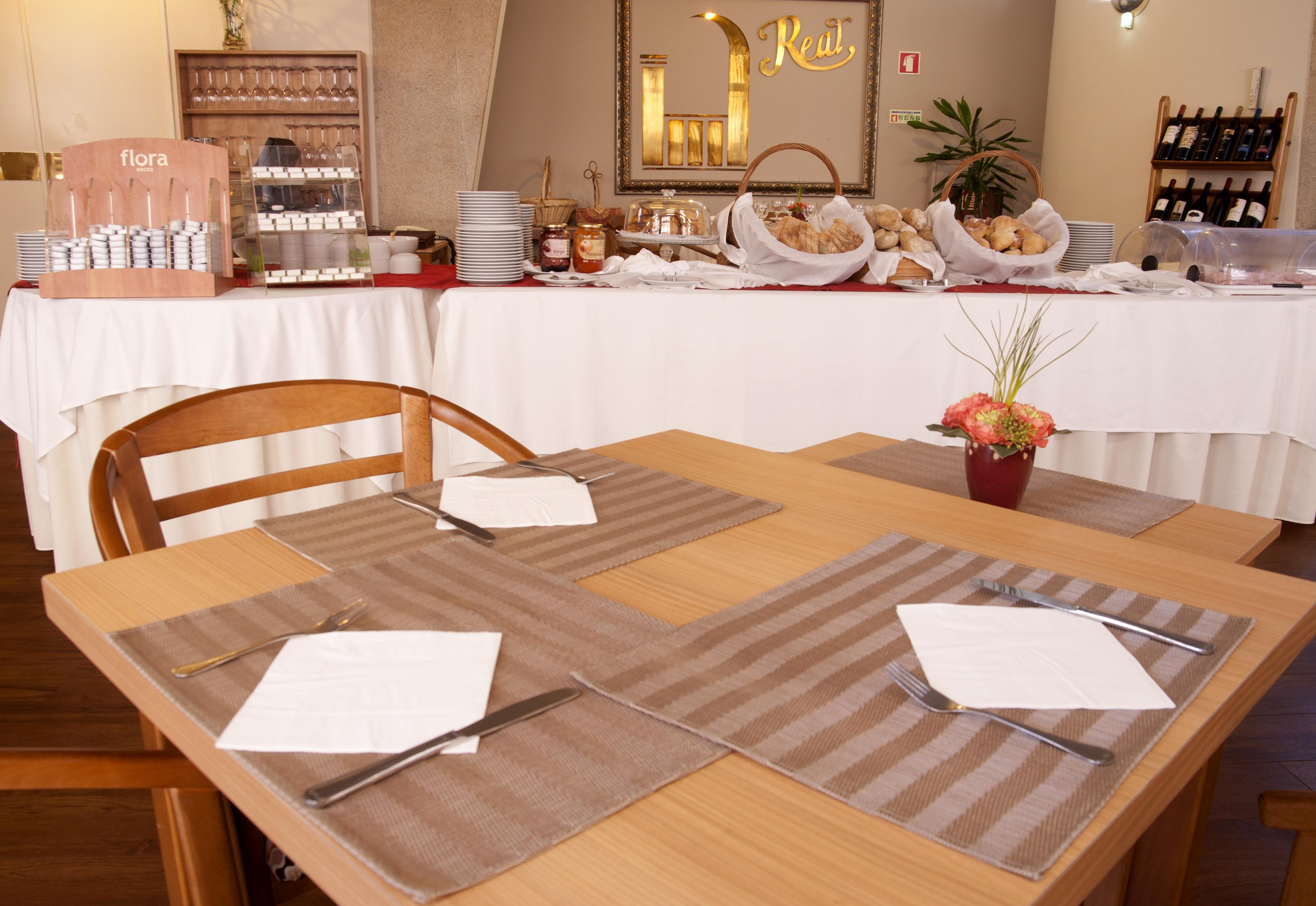 Hotel Rainha D. Amelia, Arts & Leisure 4*