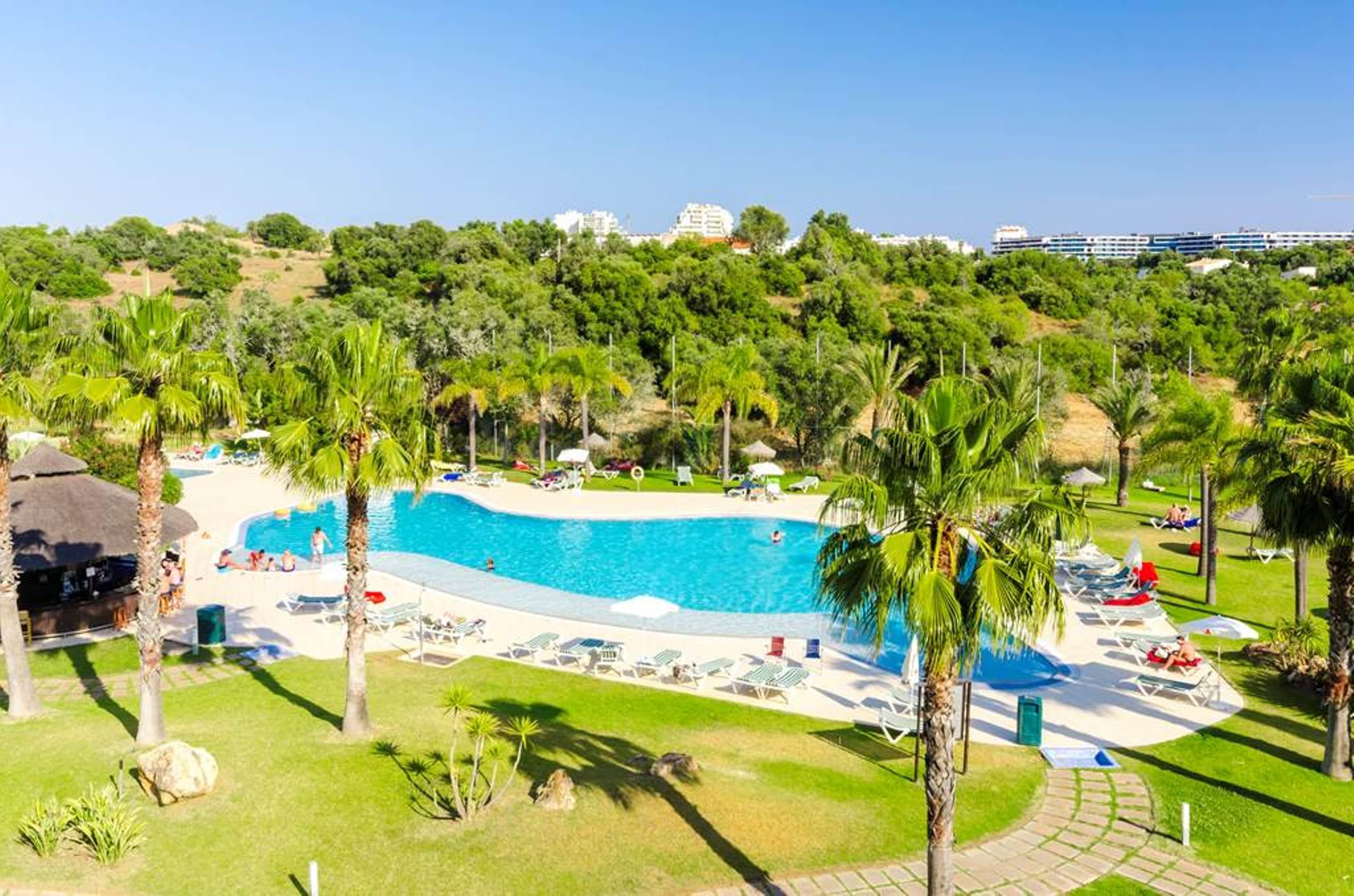 Yellow Garden 4* Alvor