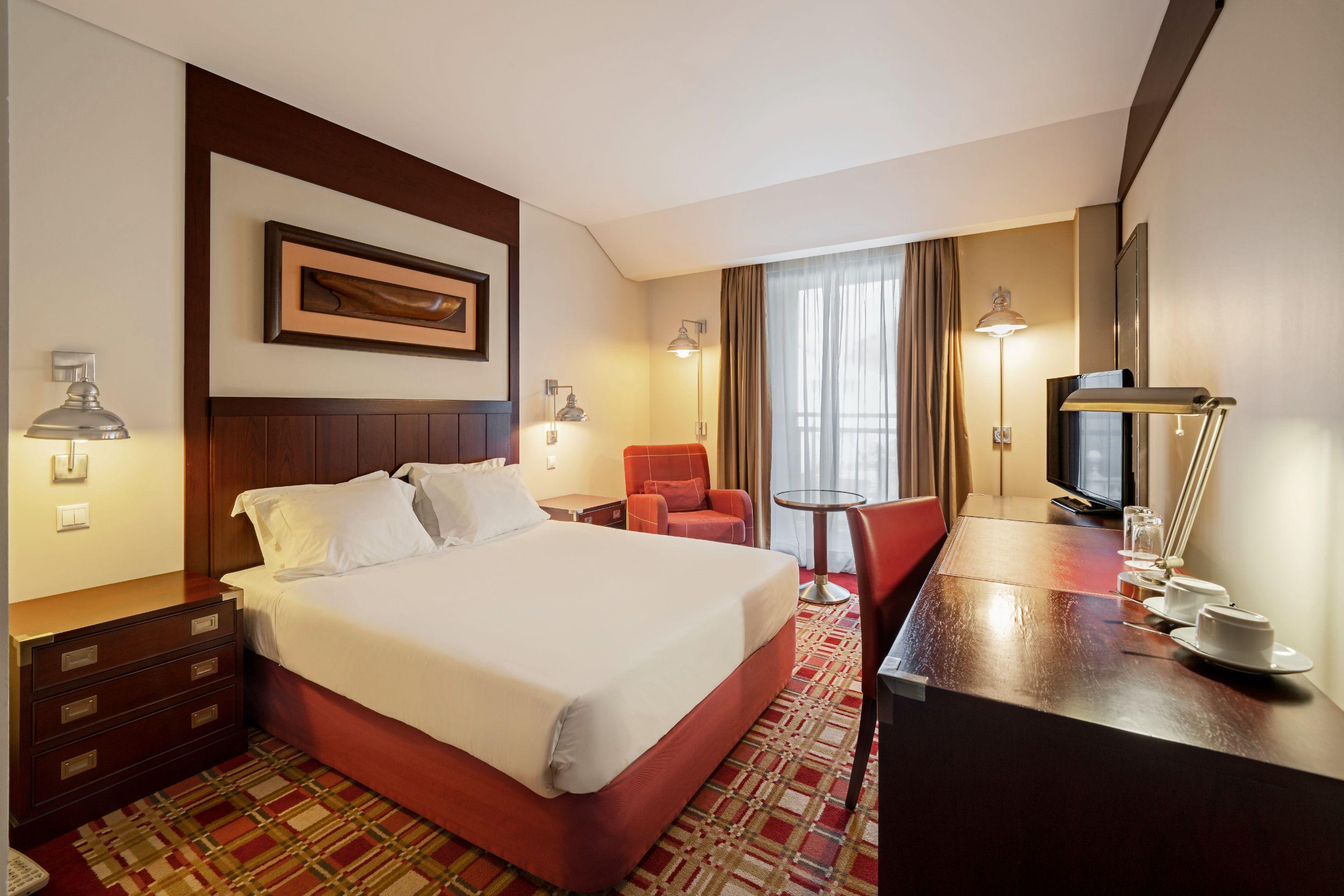 Do Canal 4* Horta (Azores)