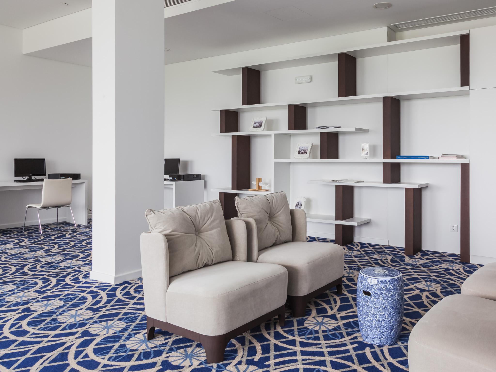 Mh Hotel 4*