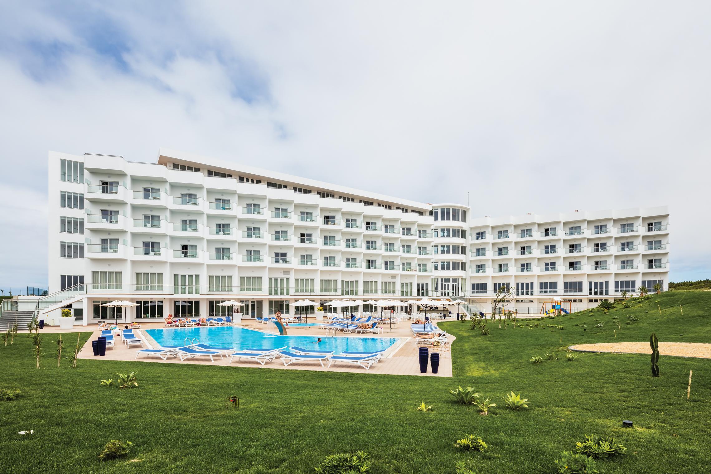 Hotel Mh 4*