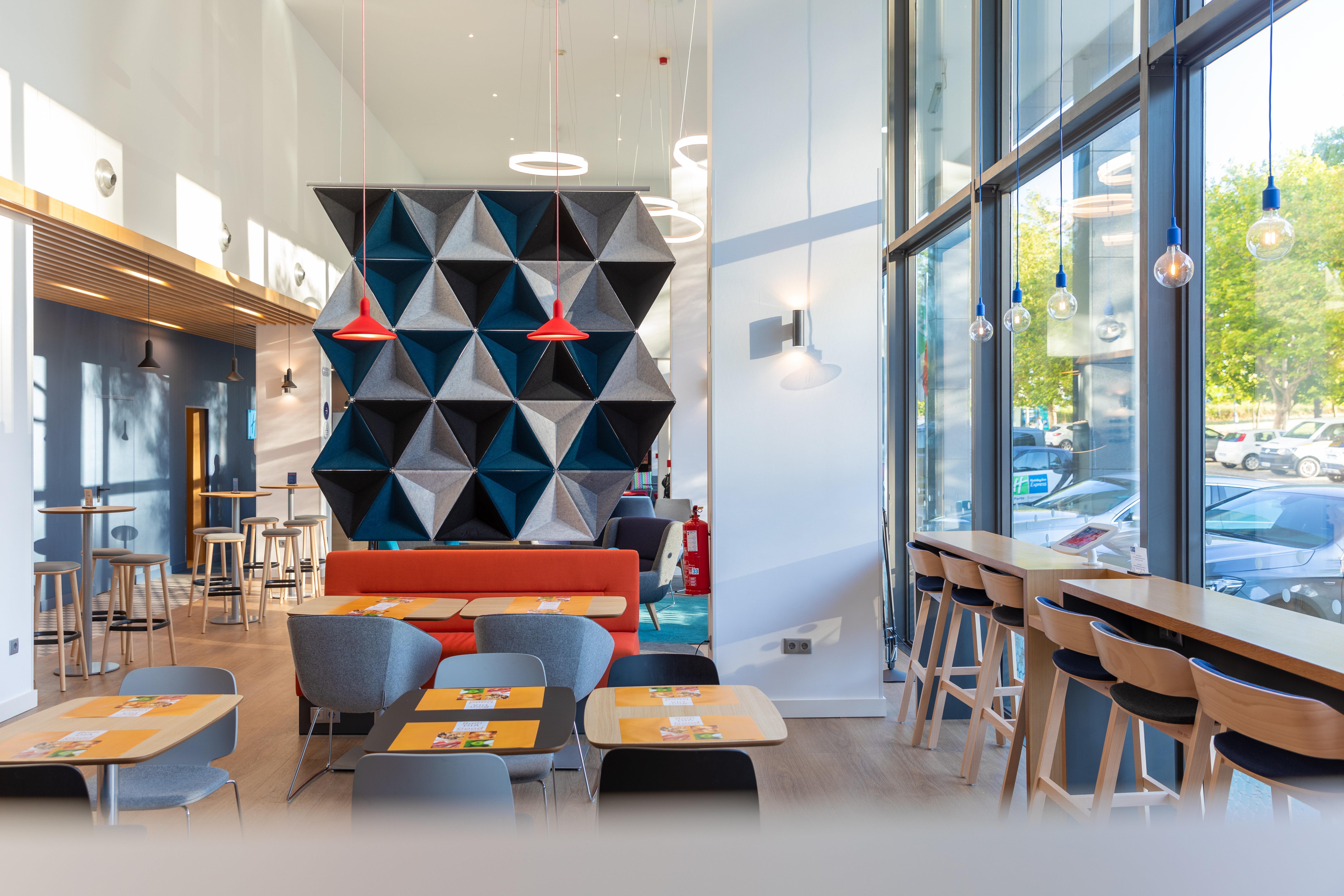 Express Porto Exponor By Ihg 3*