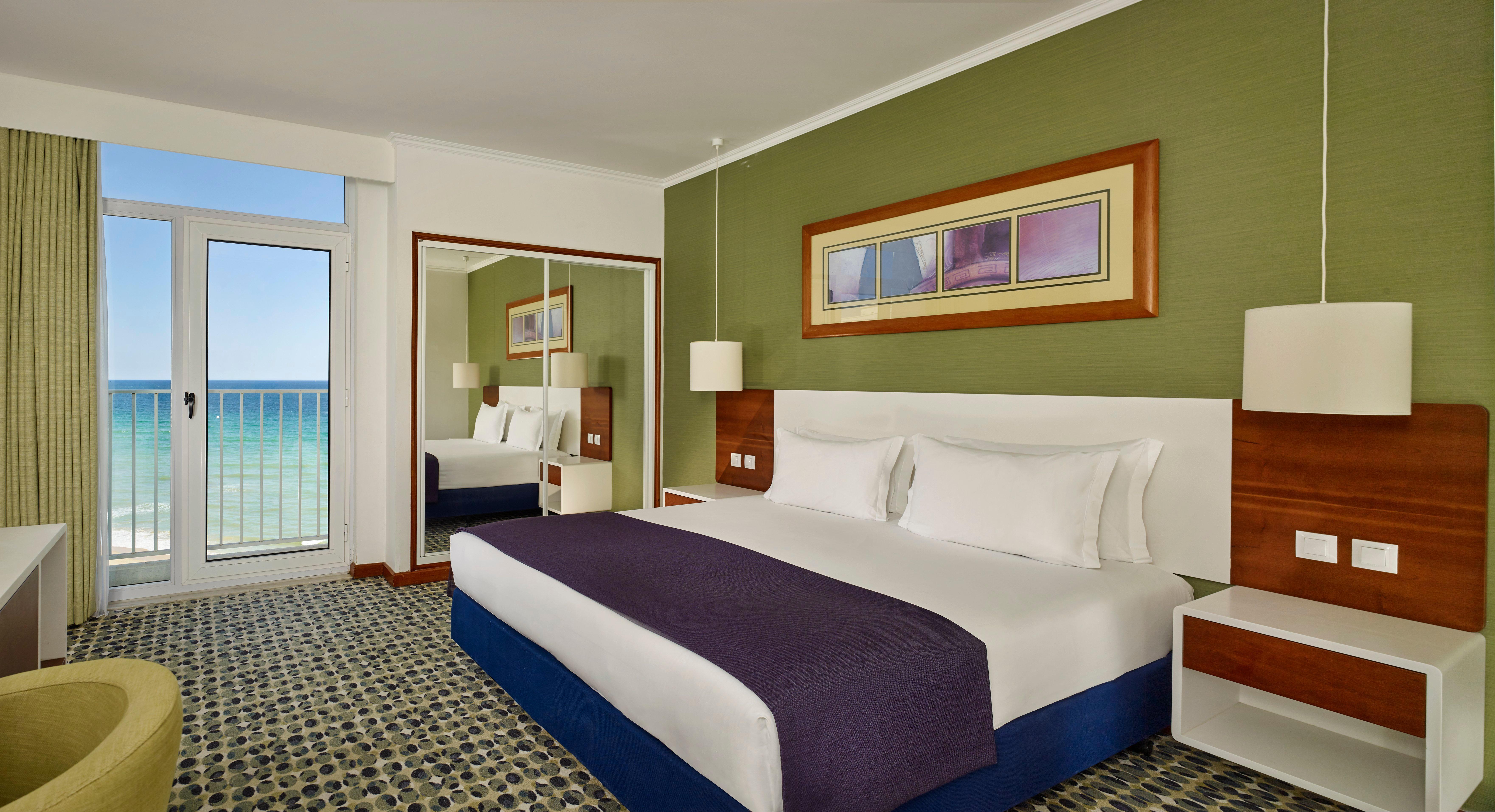 Hotel Algarve - Armacao De Pera, An Ihg