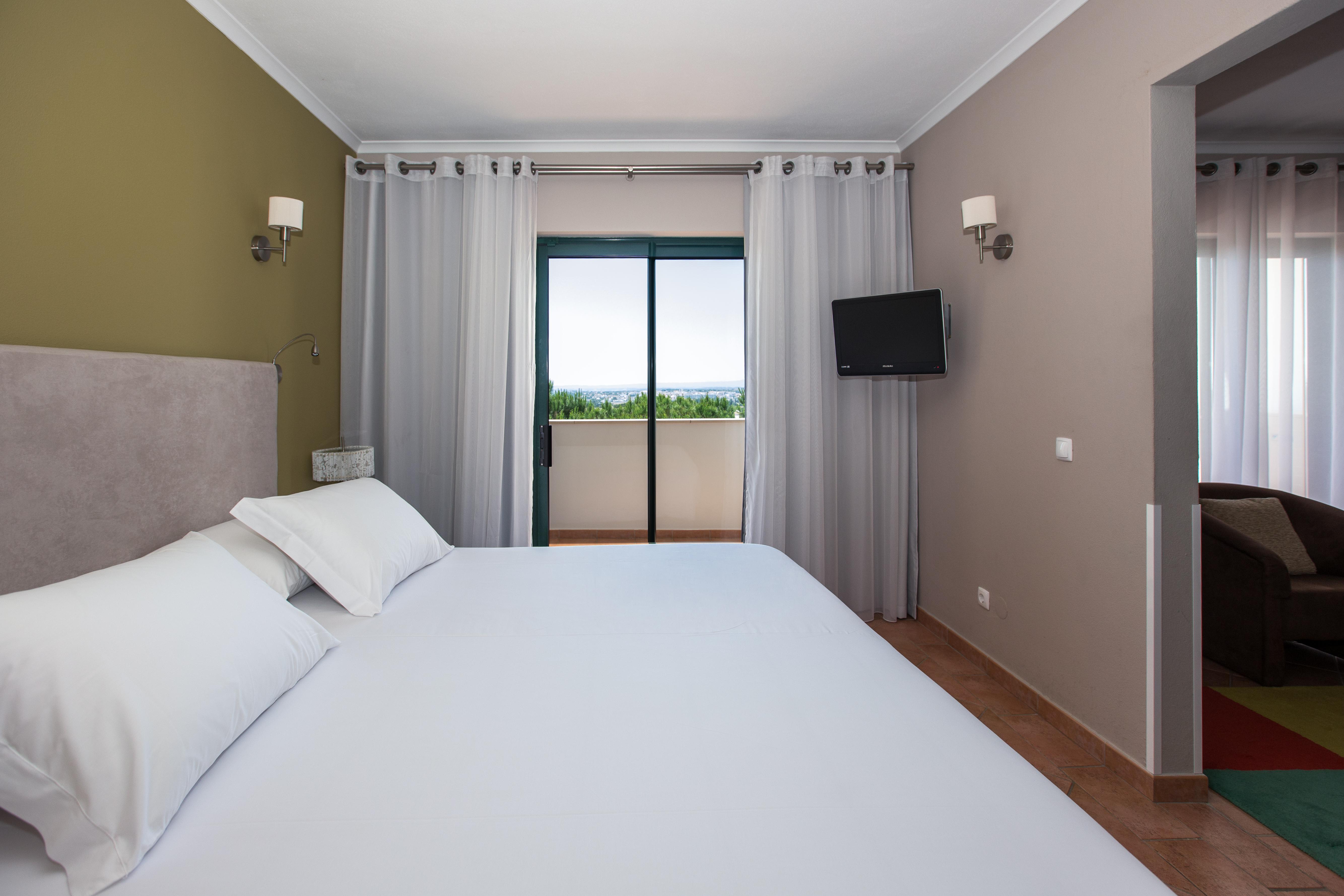 Resort Vale D'el Rei & 4*