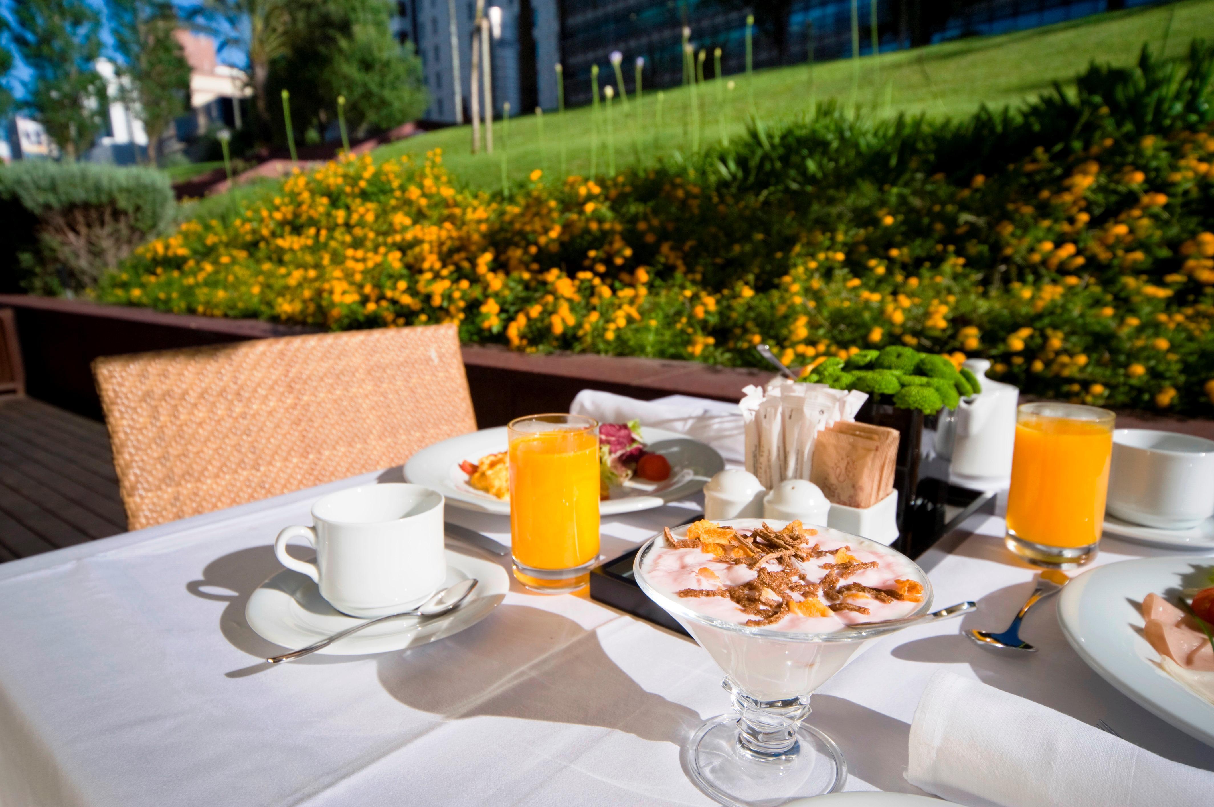 Corinthia 5*