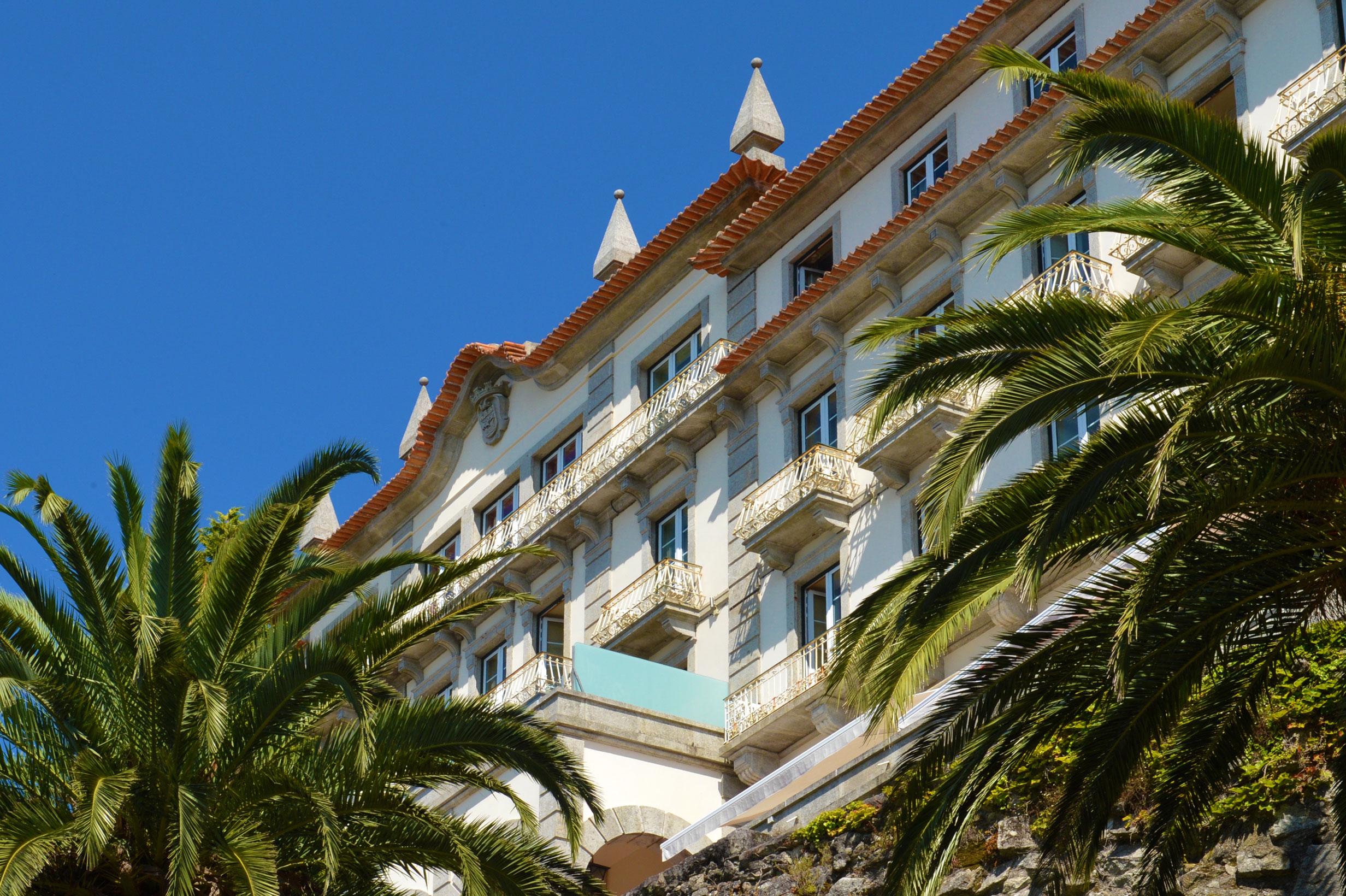 Hotel De 4*