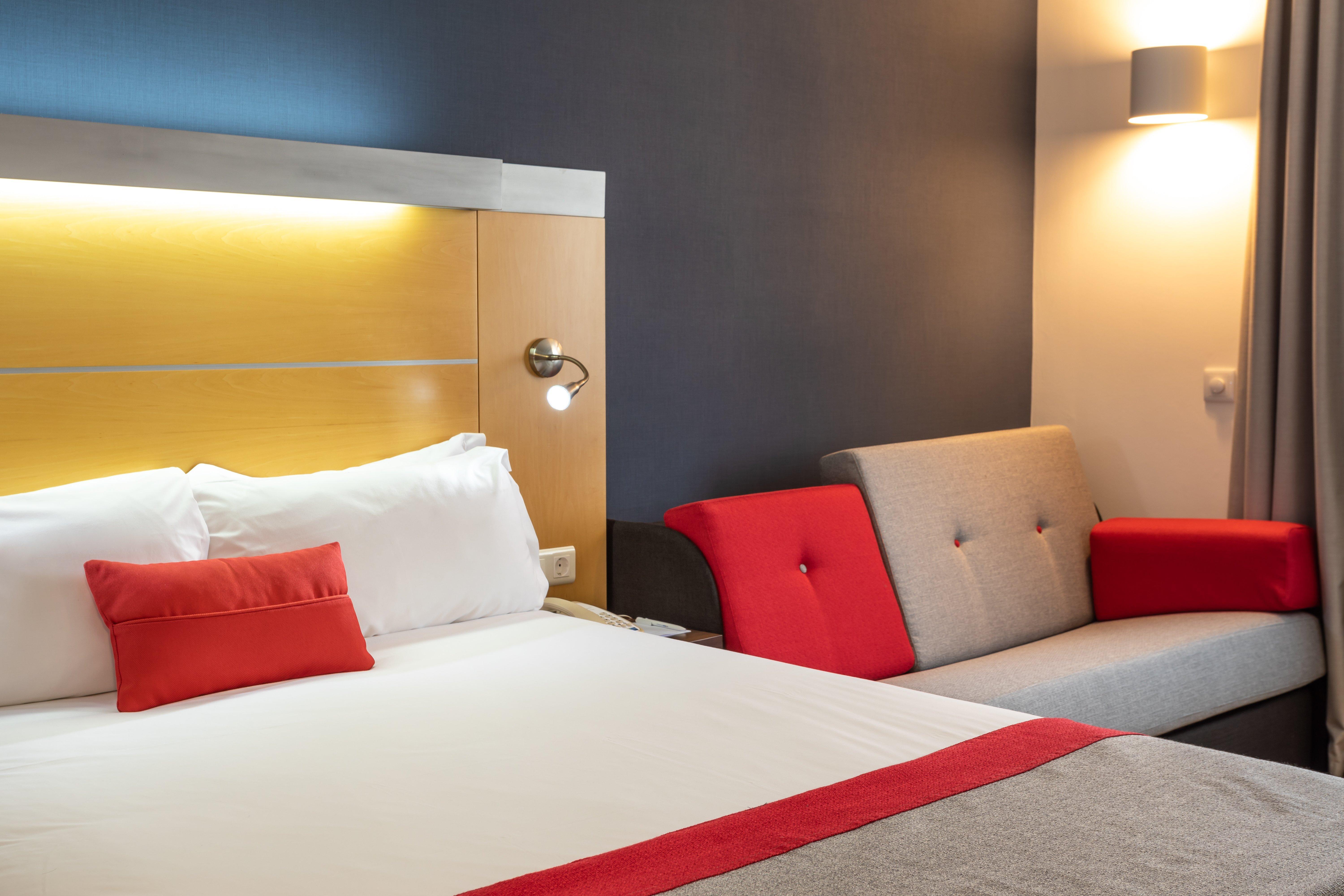 Express Lisbon-oeiras, An Ihg Oeiras
