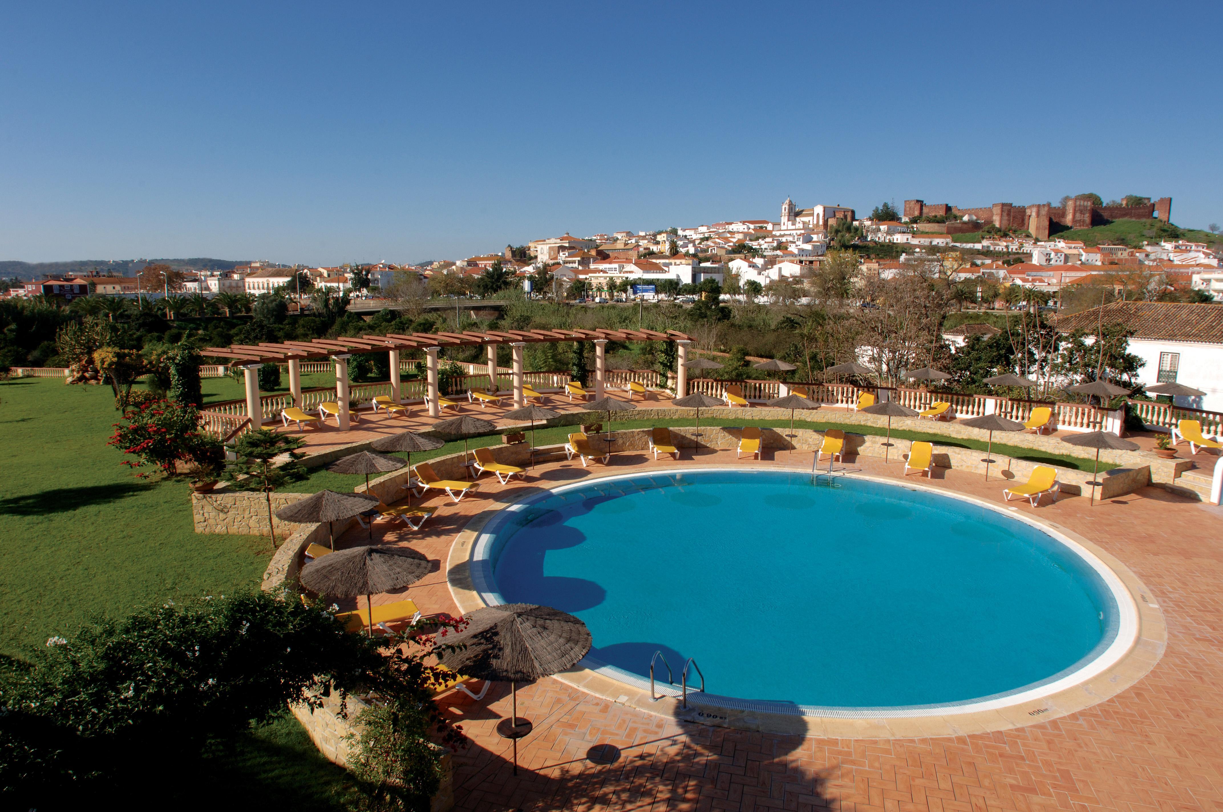 Colina Dos Mouros 3*