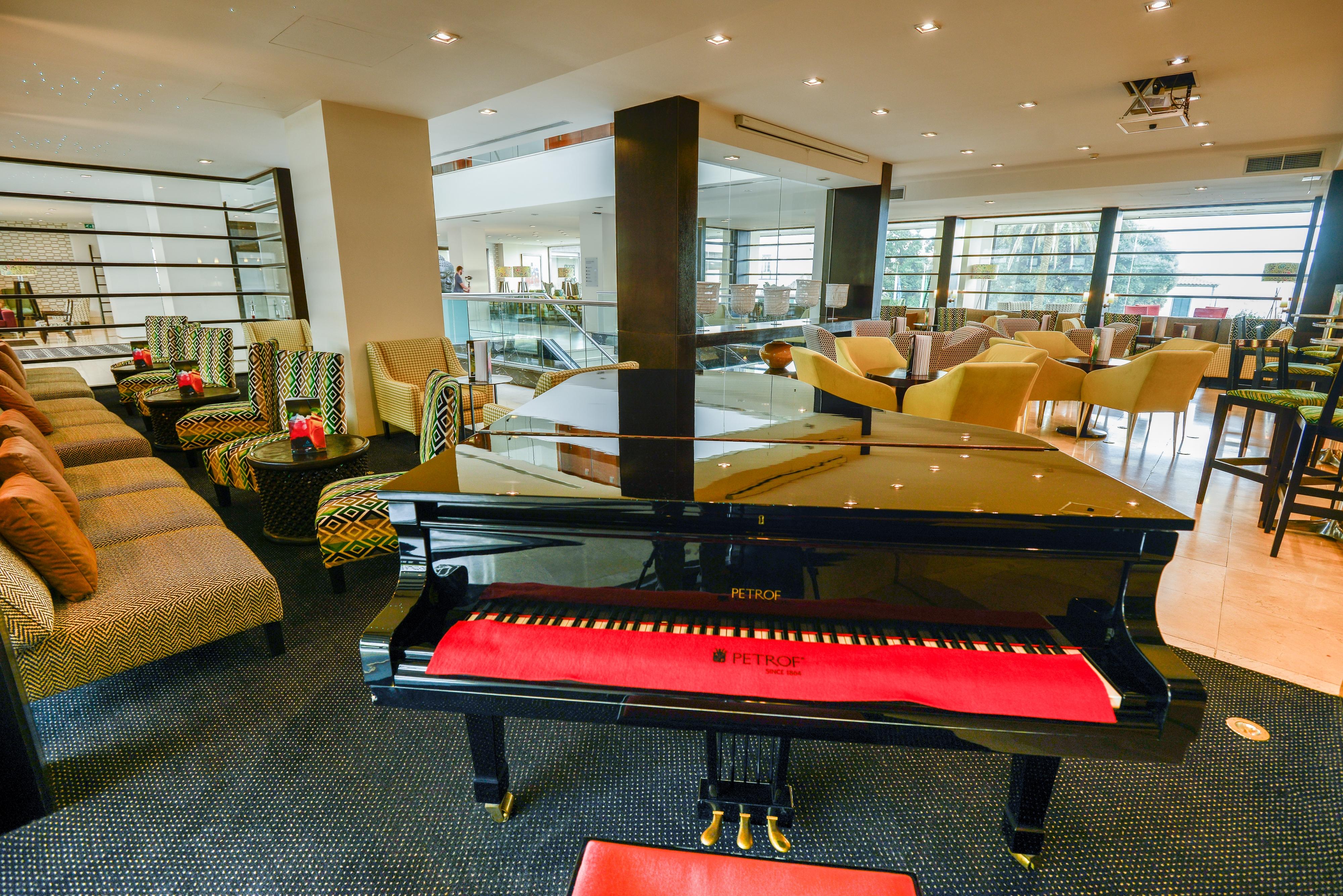 Hotel Azoris Royal Garden - Leisure & Conference 4*