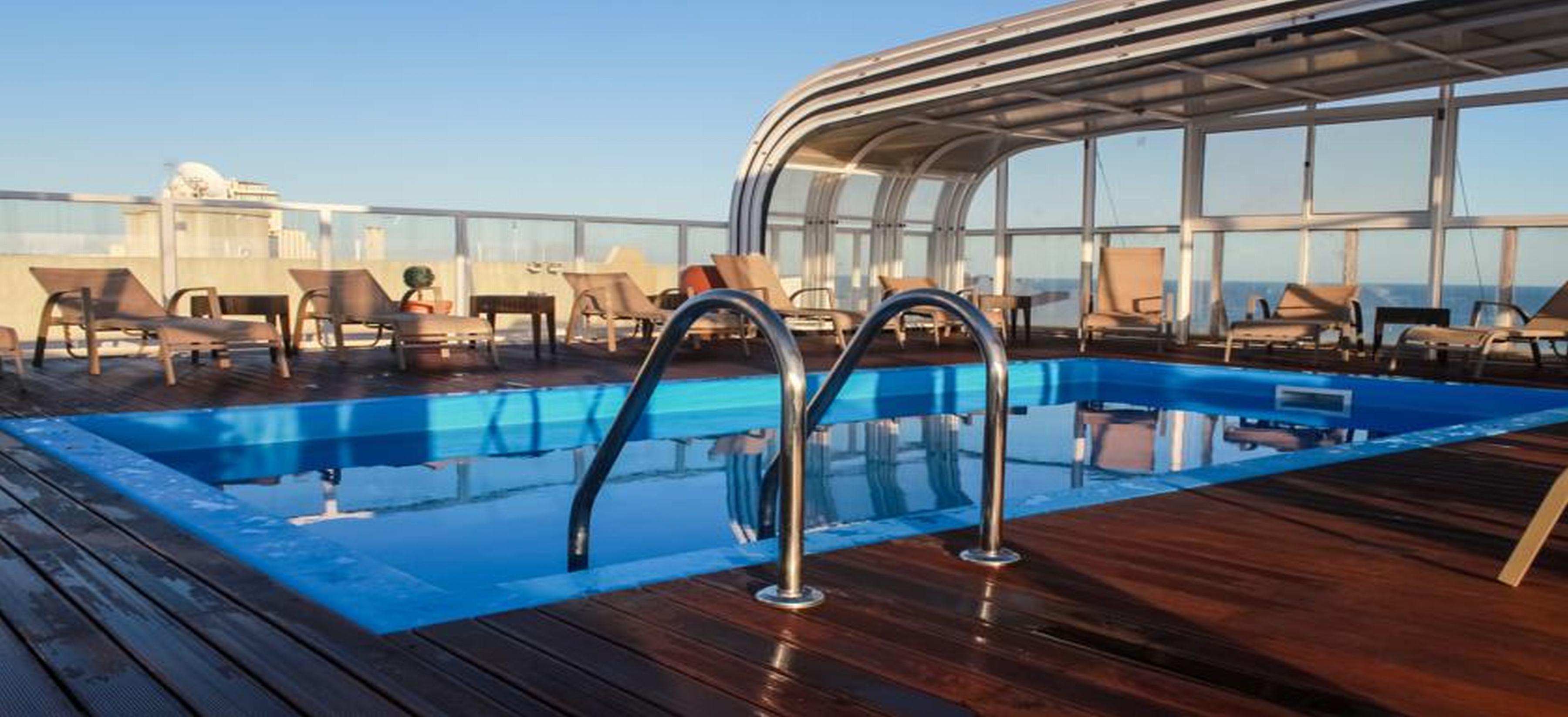 Hotel Baia De
