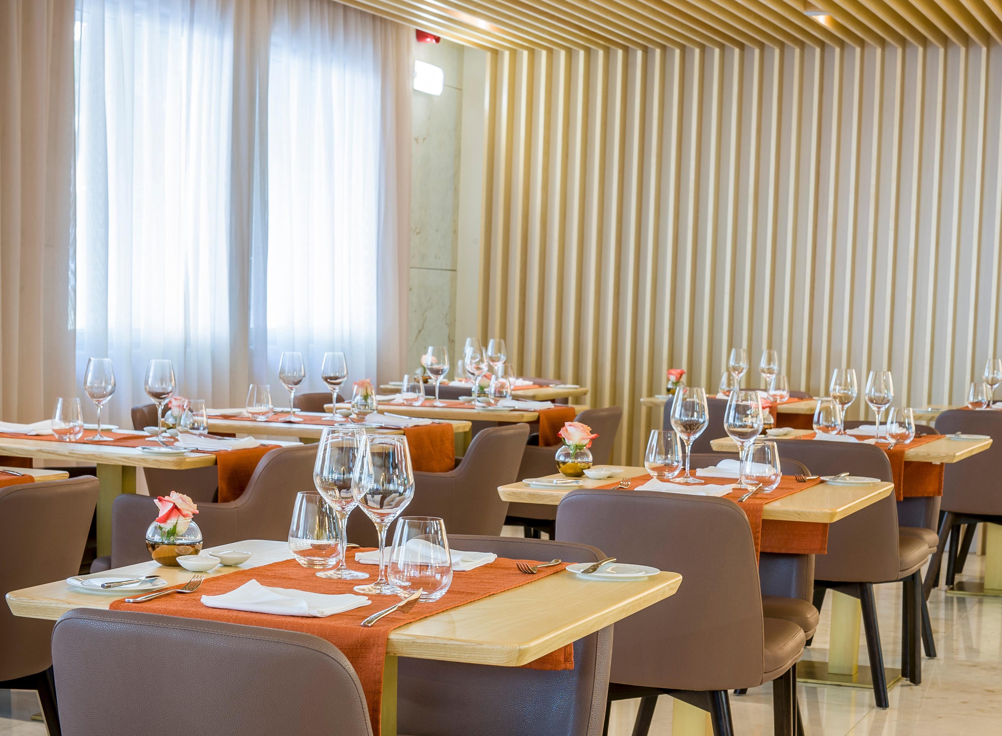 Hotel Smy 4*
